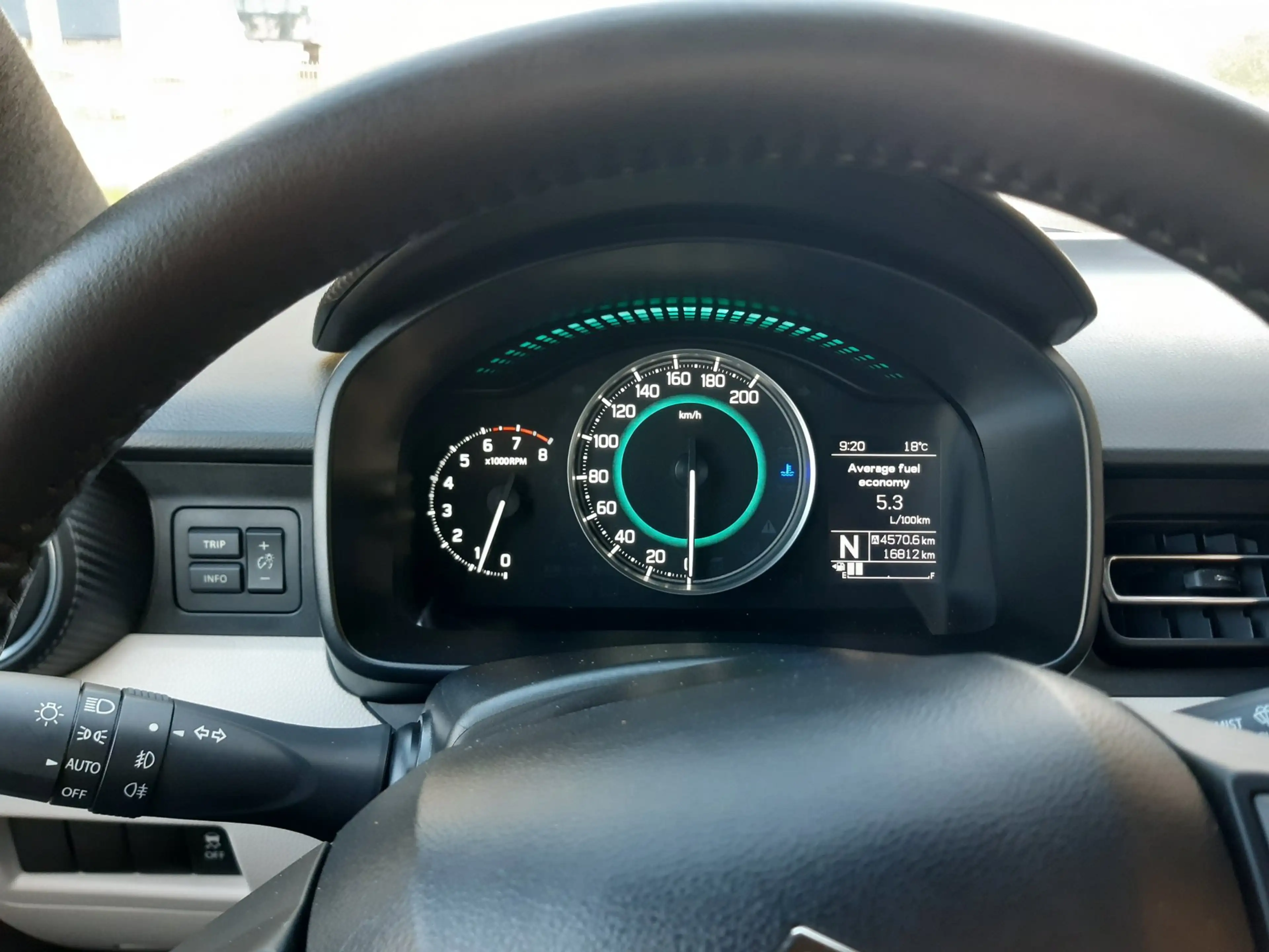 Suzuki Ignis 1.2 style automaat , luxe uitvoering , lage km sta — photo 4