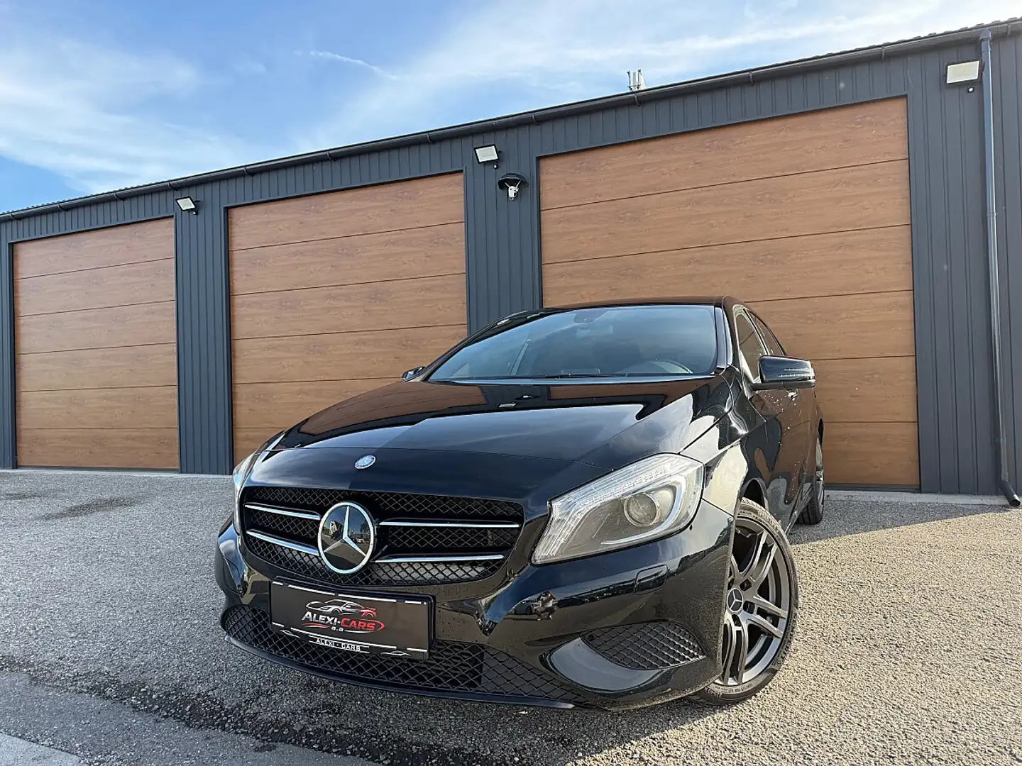 Mercedes-Benz A 180 d Schwarz - 2