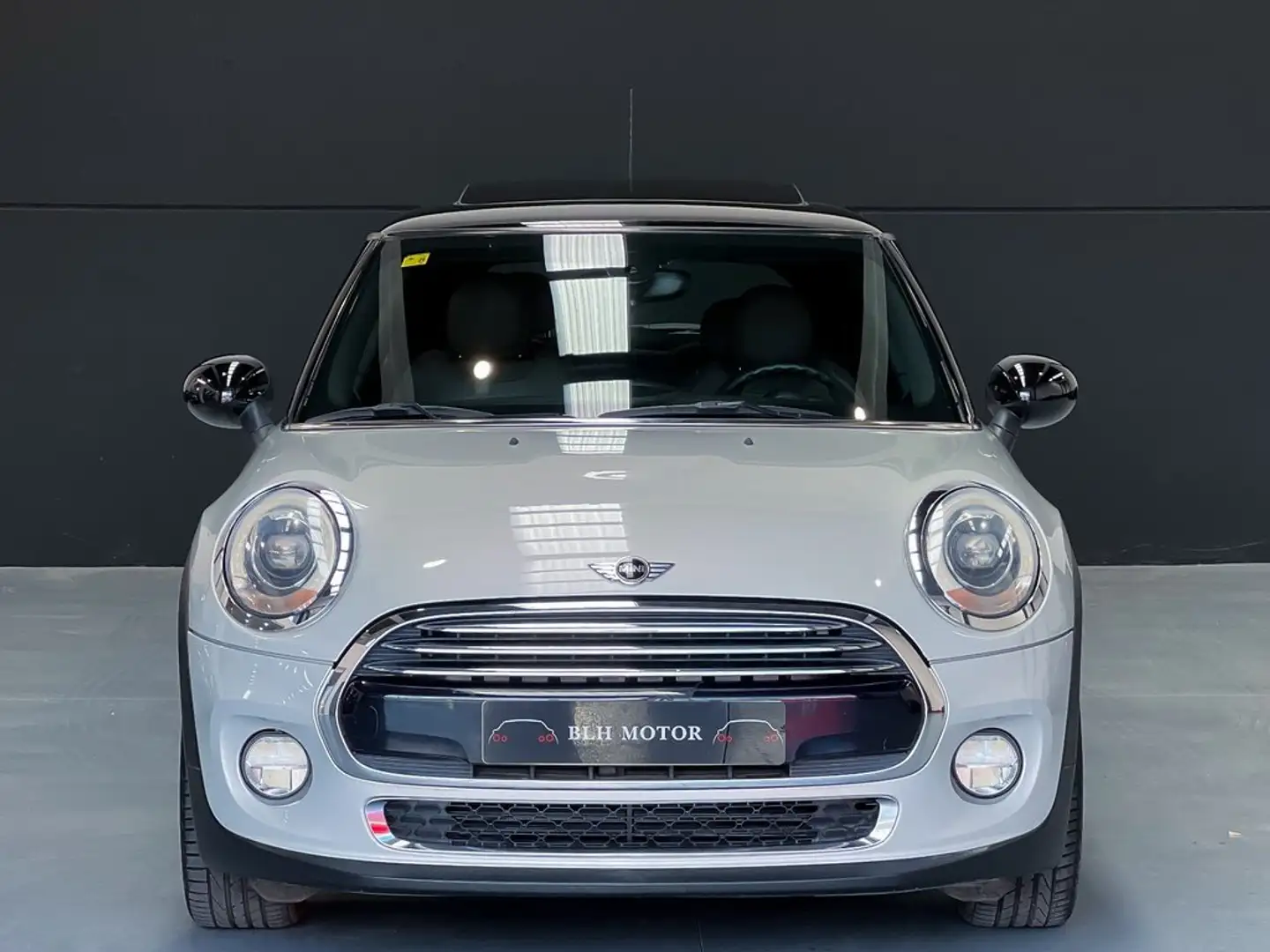 MINI Cooper D Gris - 2