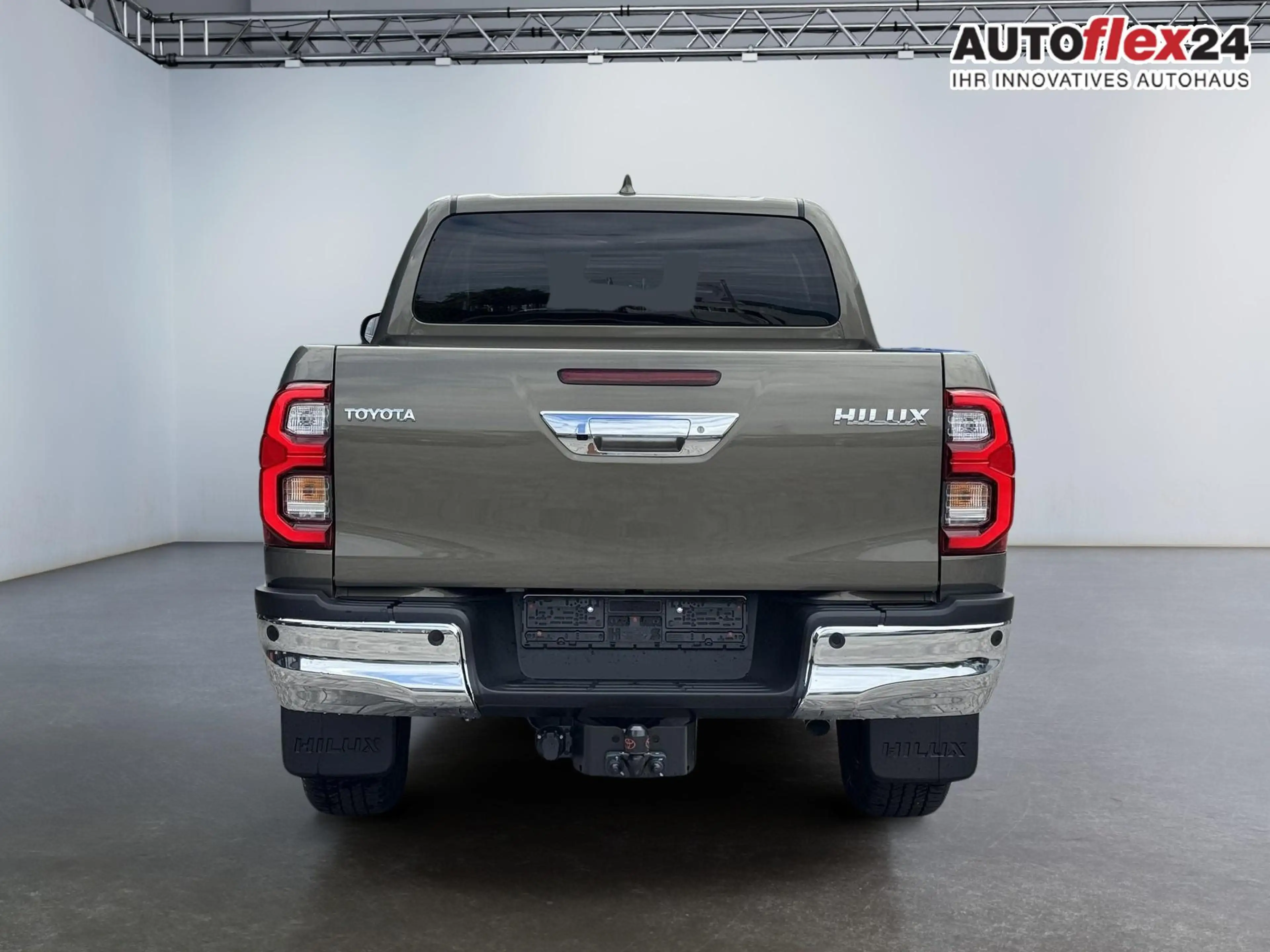 Toyota Hilux Executive Double Cab 4x4 AHK 360° 4 x Sitzheizu... — photo 5