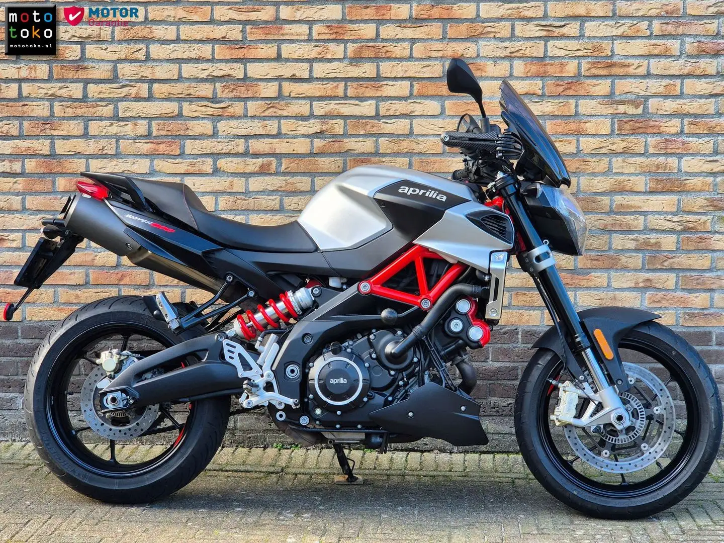 Aprilia Shiver 900 Gris - 2