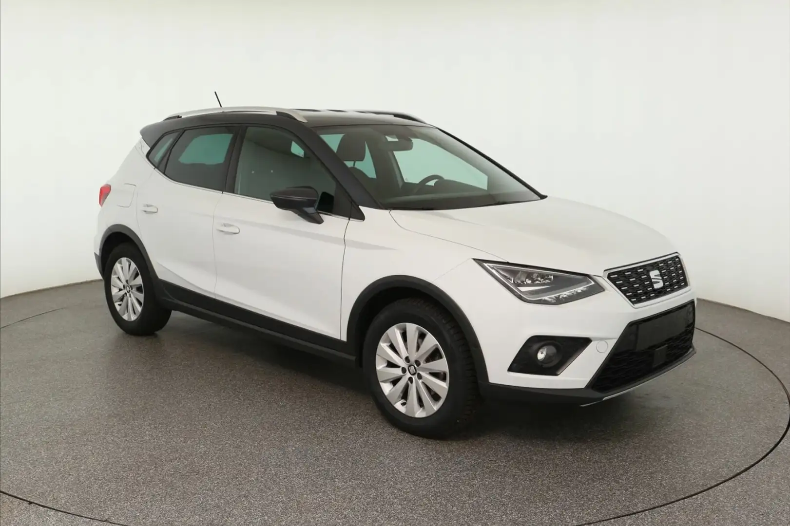 SEAT Arona Arona 1.0 TSI Xcellence (E6d-TEMP) LED+CARPLAY+ BC Blanc - 2