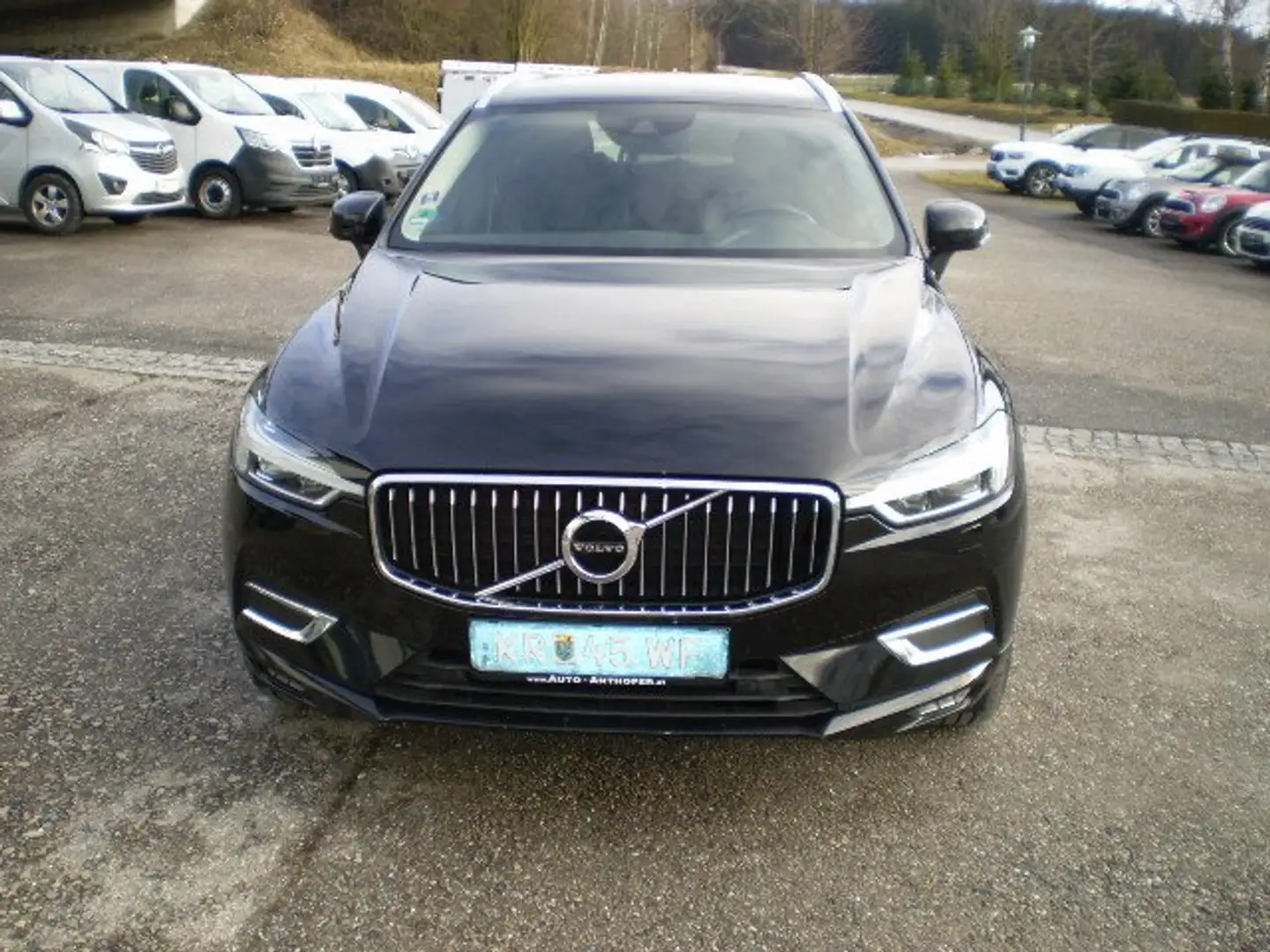 Volvo XC60 XC60 B4 Inscription AWD Geartronic Inscription Schwarz - 2