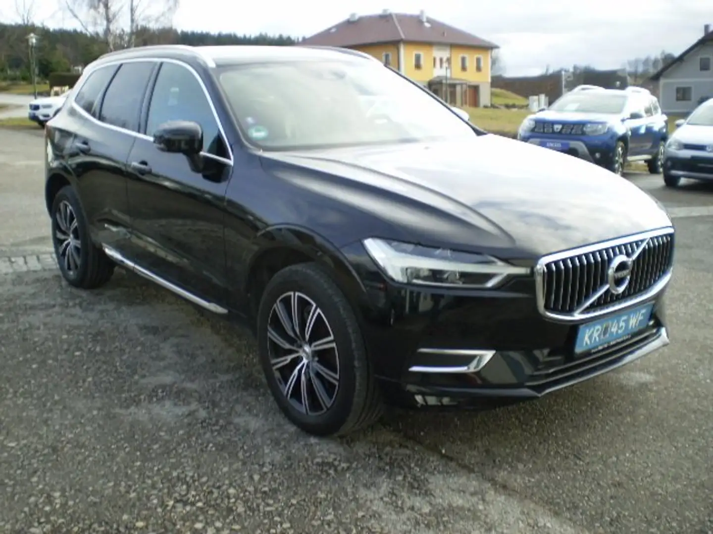 Volvo XC60 XC60 B4 Inscription AWD Geartronic Inscription Schwarz - 1