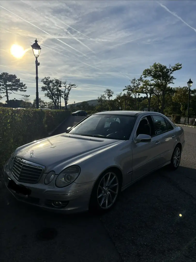 Mercedes-Benz E 320 Avantgarde 4MATIC CDI Aut. - 2