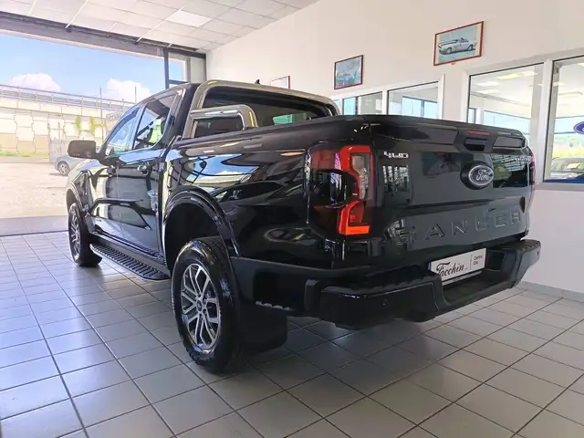 Ford Ranger view 7