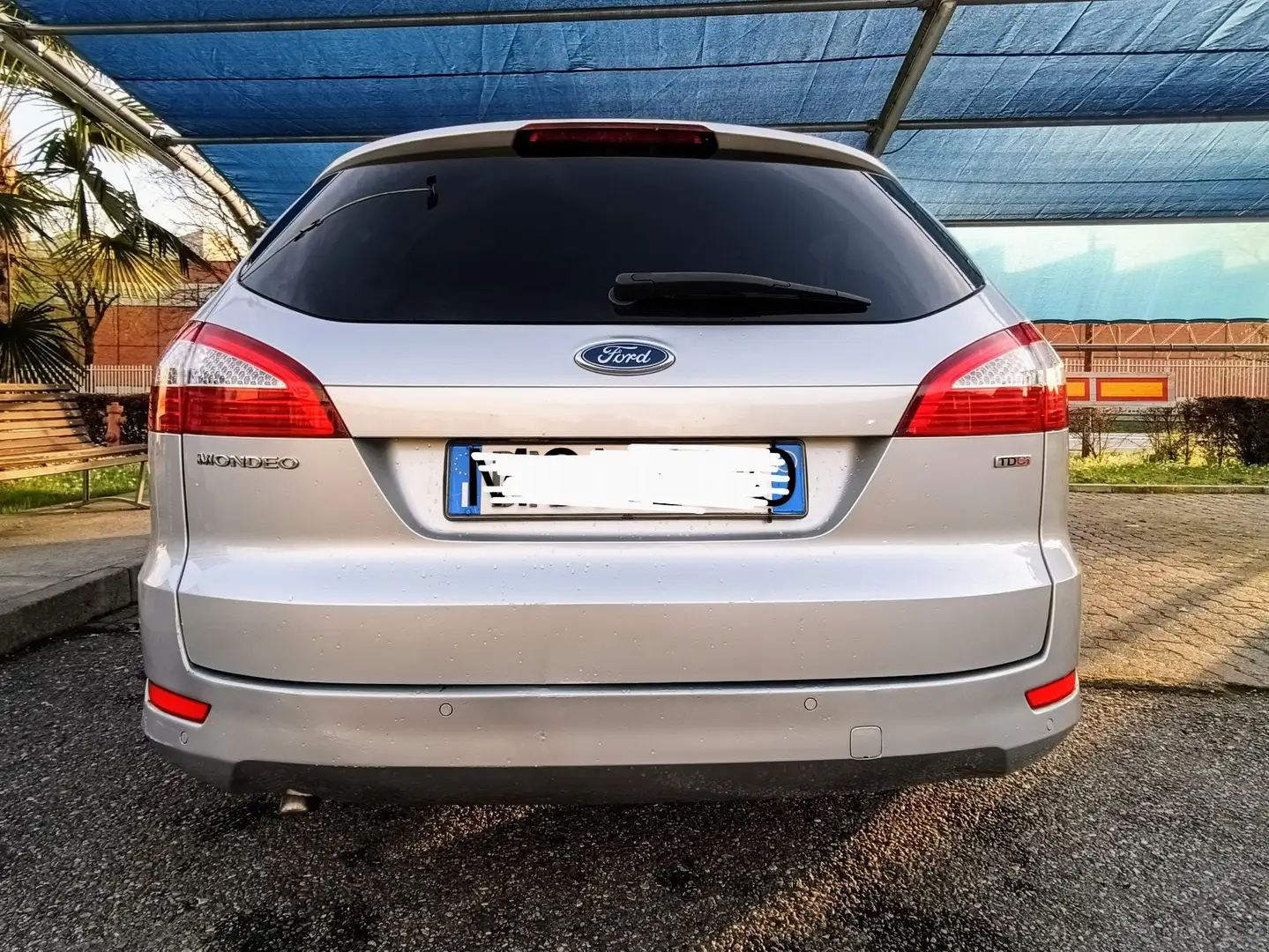 Ford Mondeo SW 2.0 tdci Titanium Pack 6tronic dpf Silver - 2