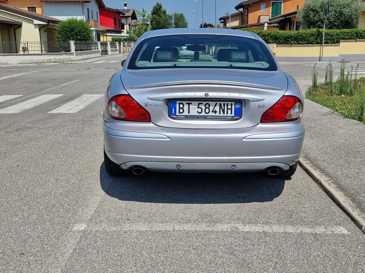 Jaguar X-Type 3.0 V6 Sport, foto 4
