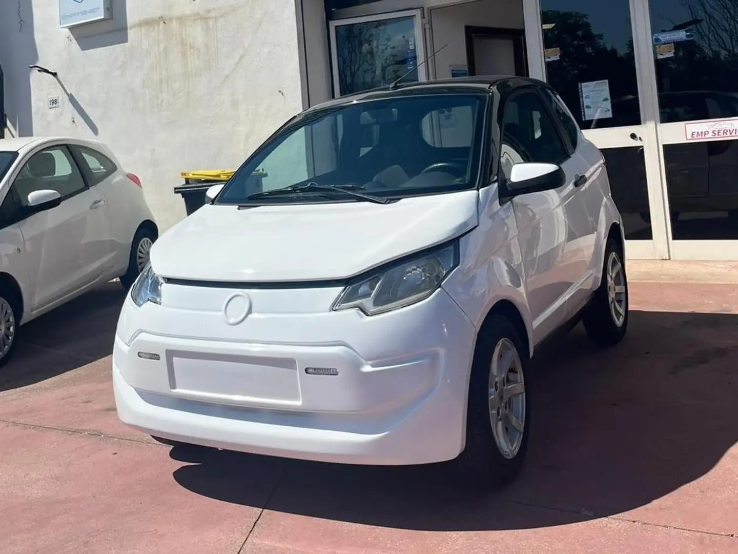 Altro Aixam Minauto Bianco - 2