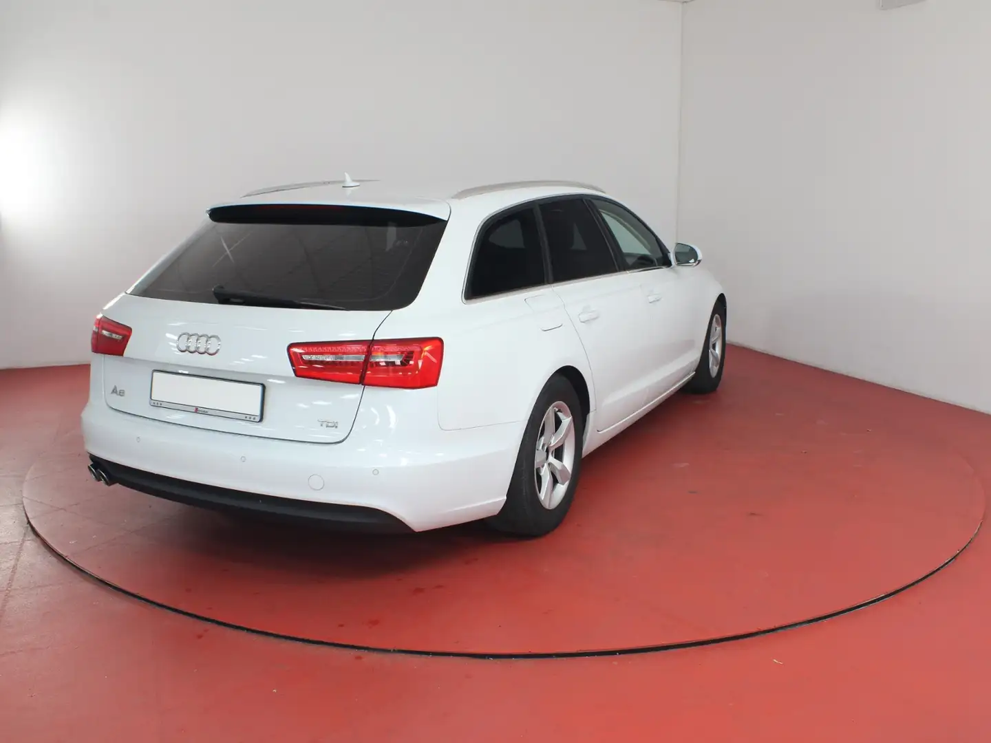 Audi A6 Avant 2.0TDI TÜV bis 05/2027 AHK Navi Weiß - 2