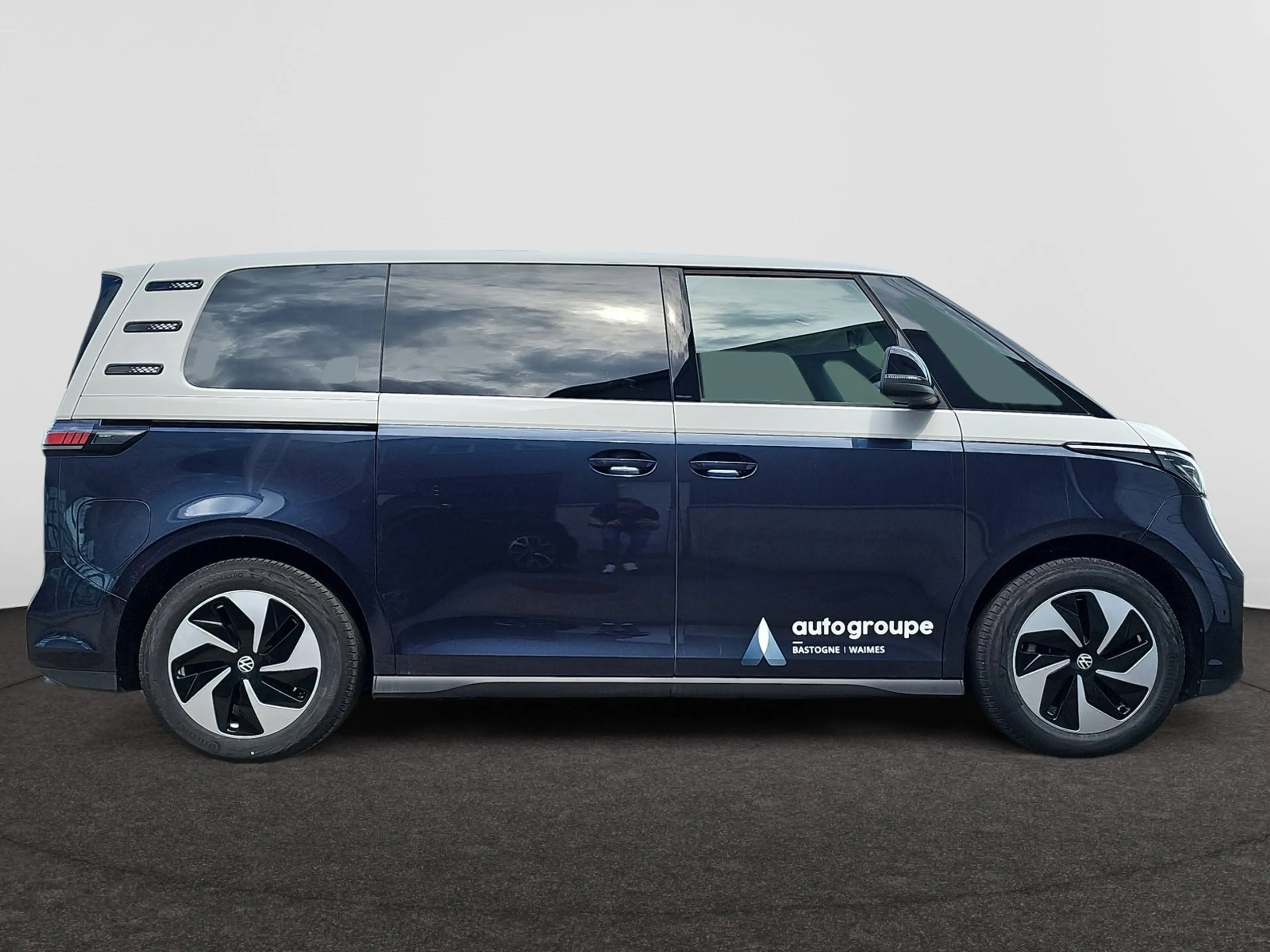 Volkswagen ID. Buzz ID.Buzz 77 kWh Pro — photo 11