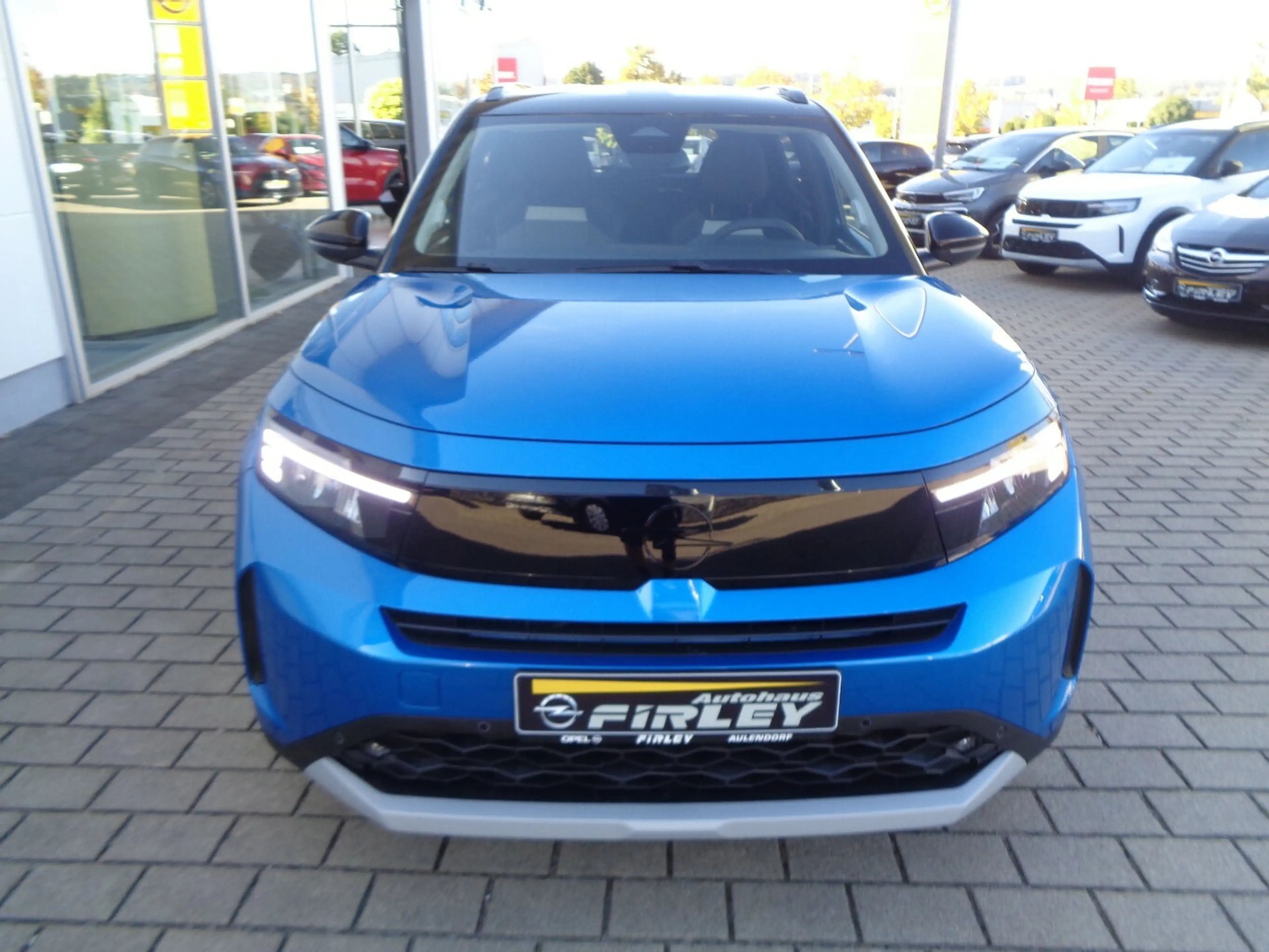 Opel Frontera Ultimate 1.2 107 kW Mild Hybrid — photo 2