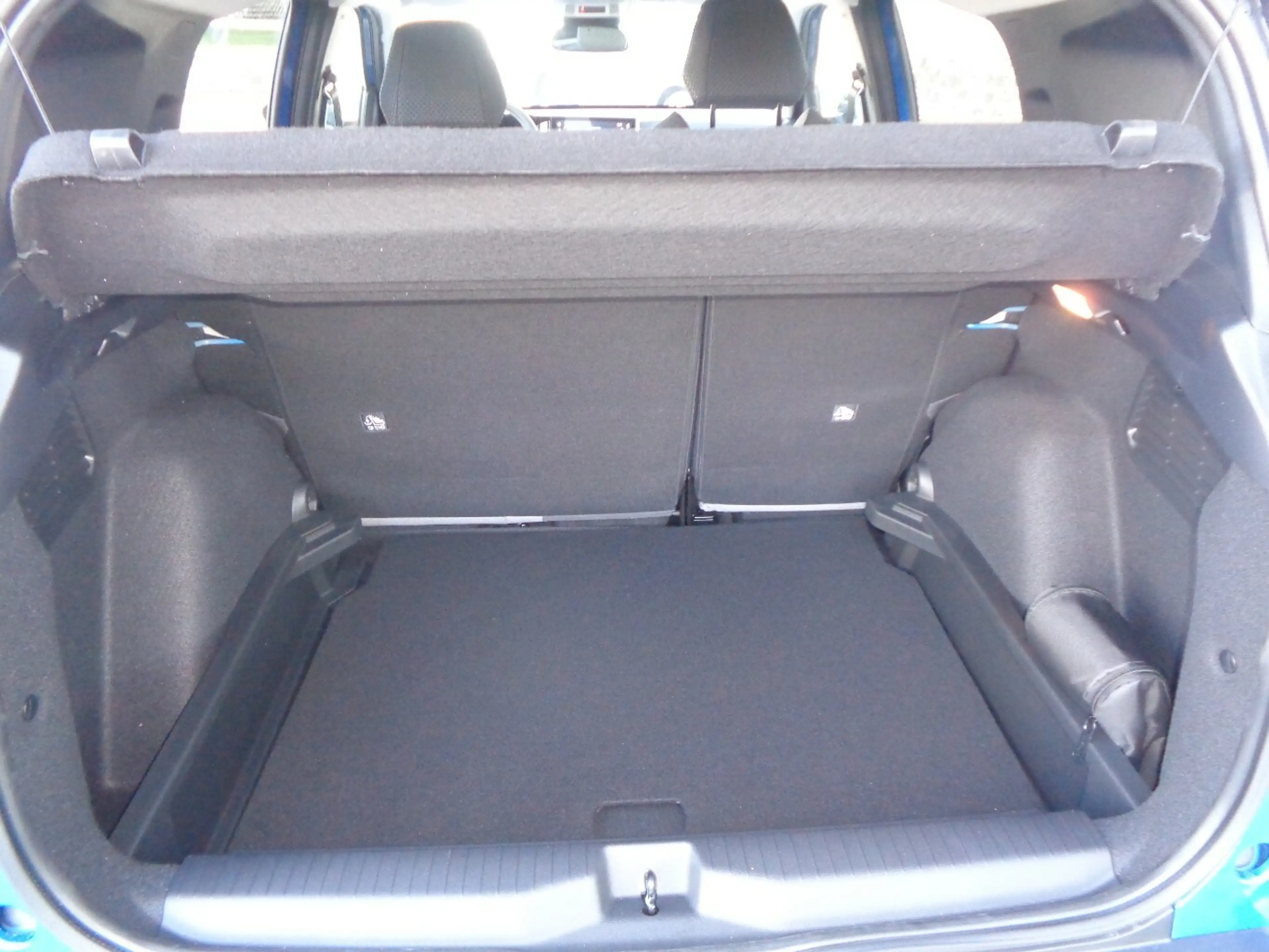 Opel Frontera Ultimate 1.2 107 kW Mild Hybrid — photo 8