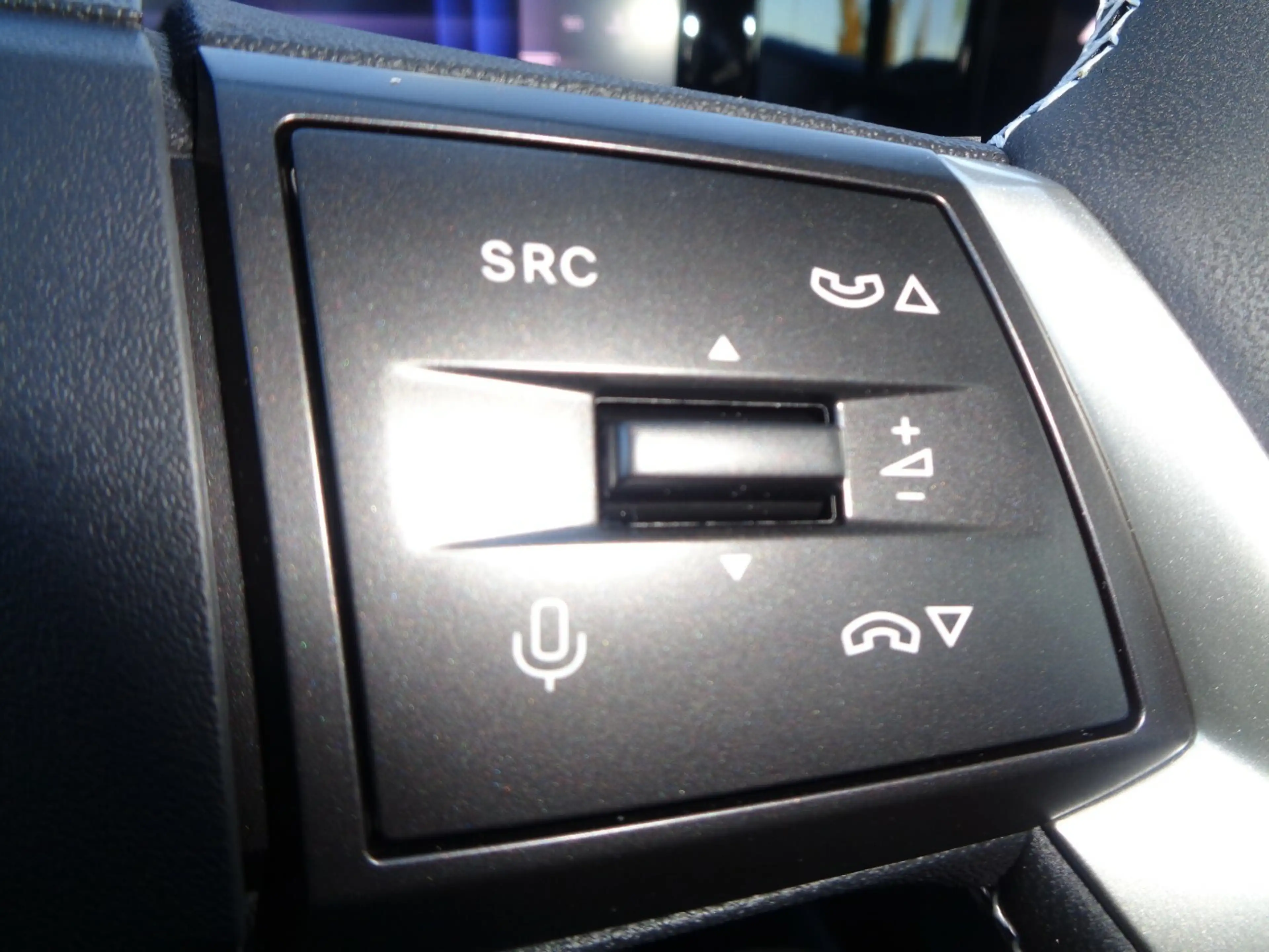 Opel Frontera Ultimate 1.2 107 kW Mild Hybrid — photo 15