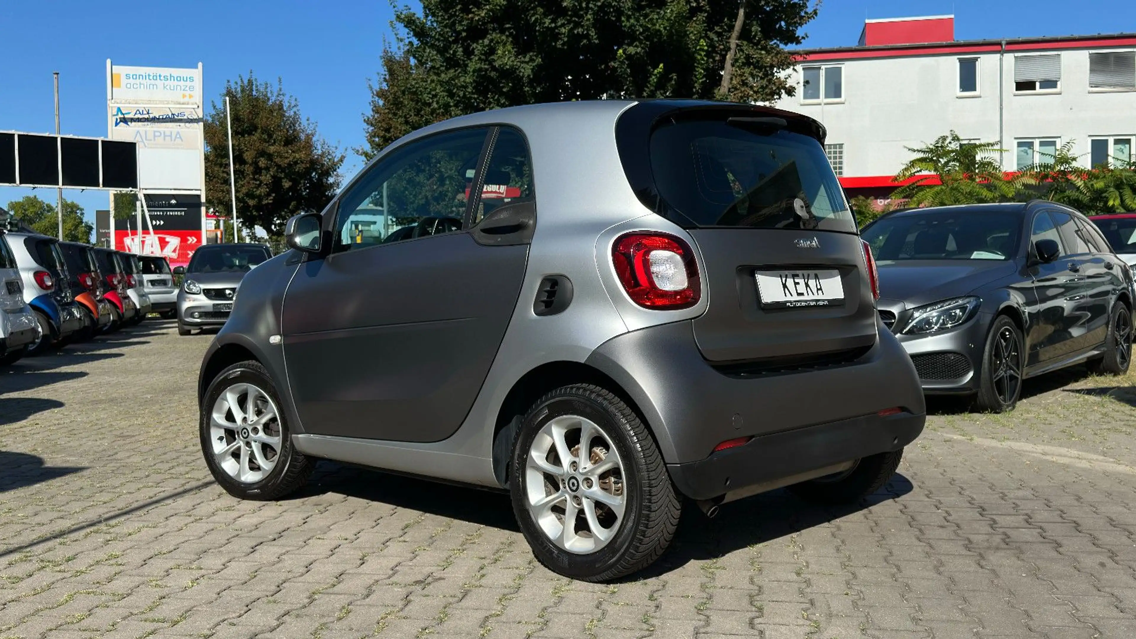 smart forTwo Coupé DCT TITANIA MATT GREY & SILVER! PASSION! — photo 7