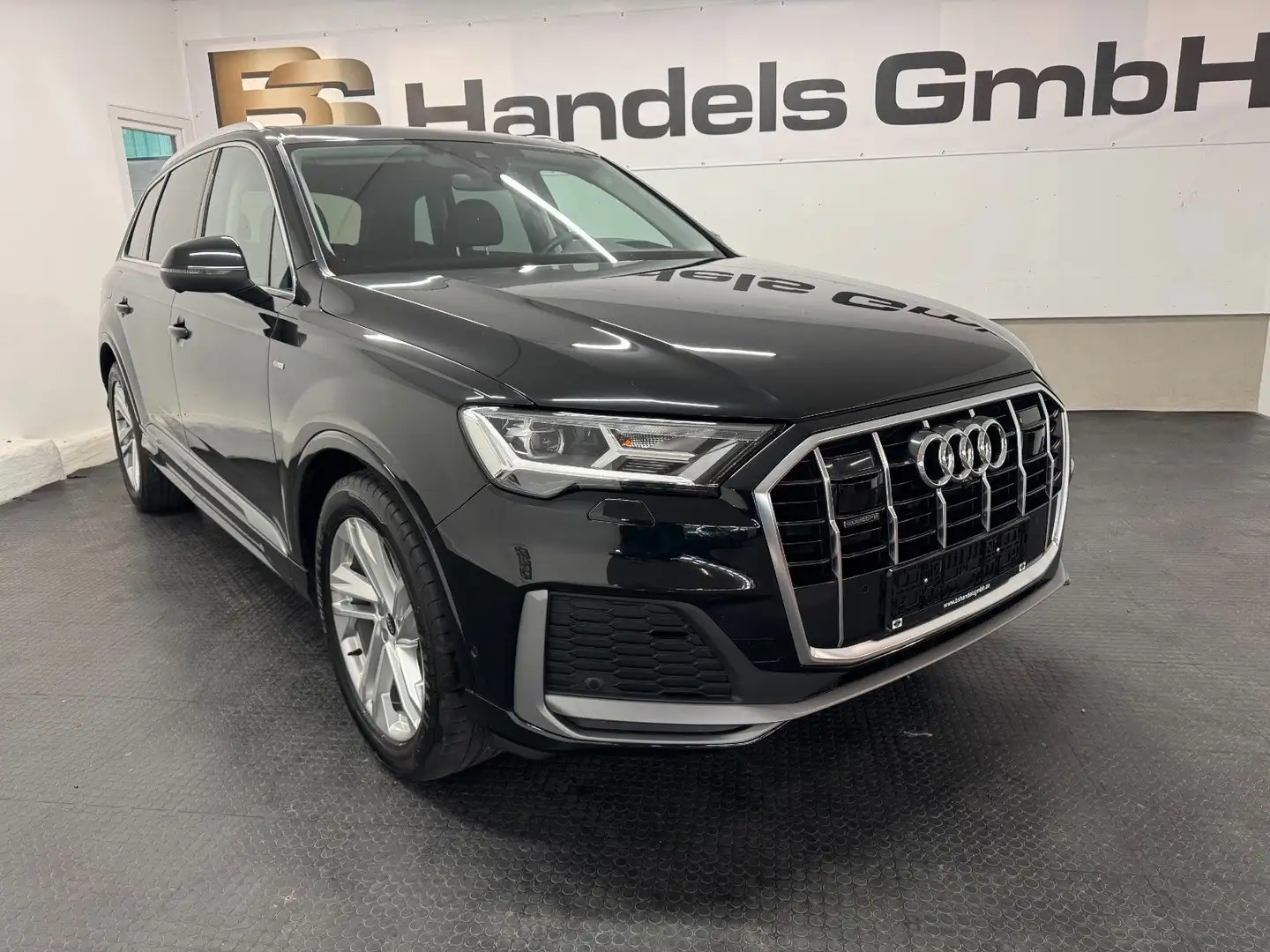 Audi Q7 50 TDI QU*S LINE*StHz*HuD*360° KAM*LUFT*ACC* Fekete - 1