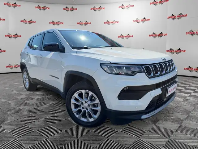 Jeep Compass view 3