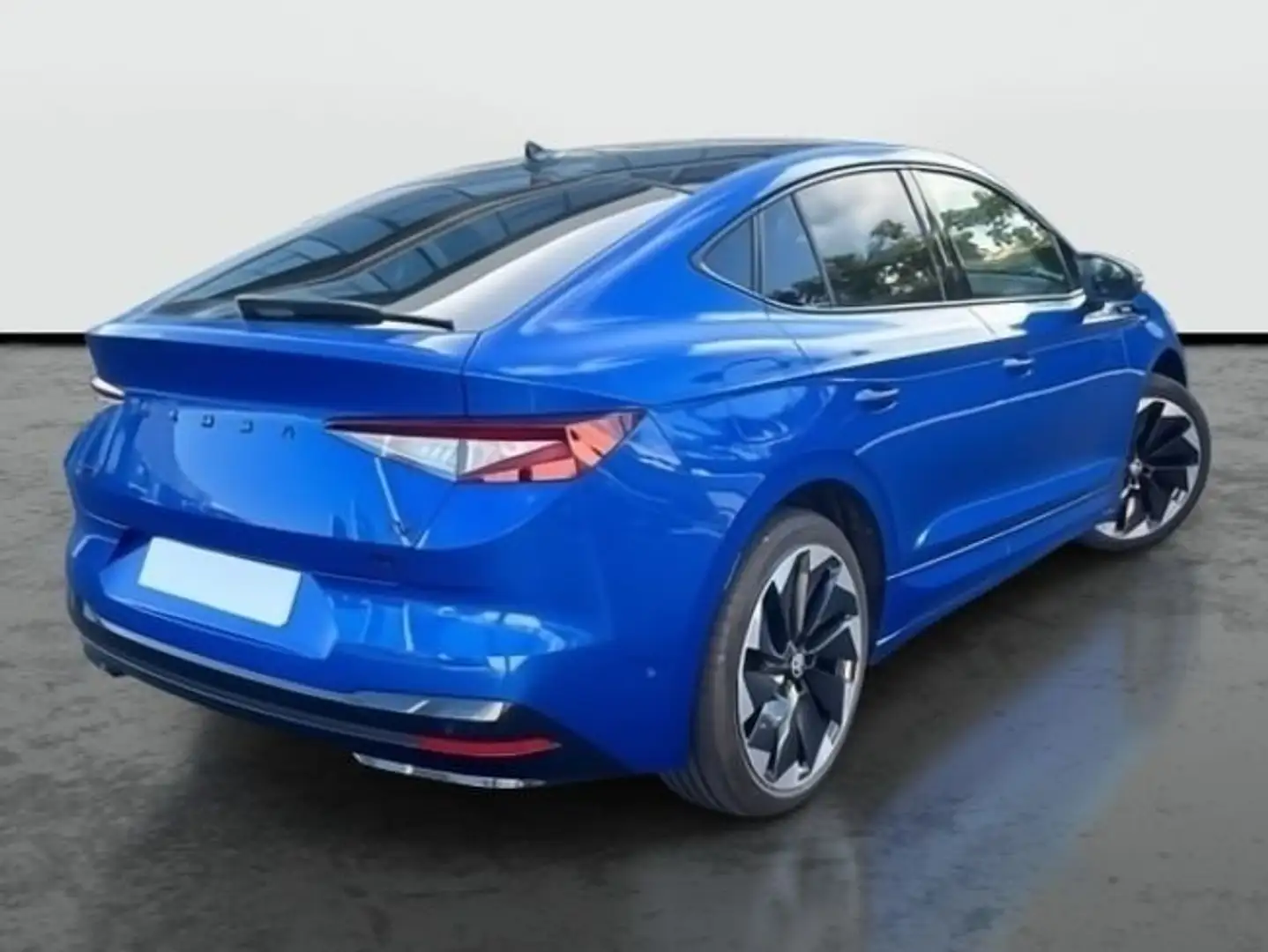 Skoda Sonstige Coupé Sportline iV 80 150 kW (204 CV) (5ACJJ274) Blau - 2