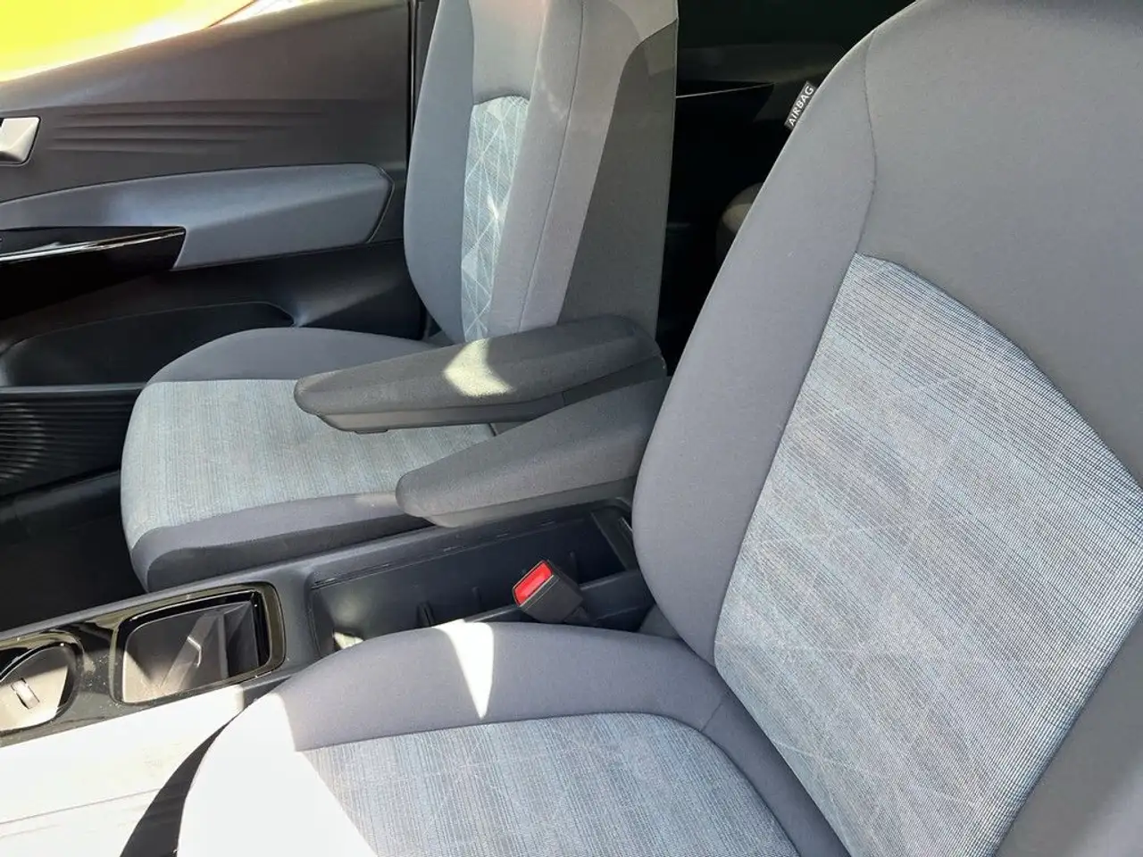 Volkswagen ID.3 Pro Performance Navi LED AHK ACC Sitzheizun 13