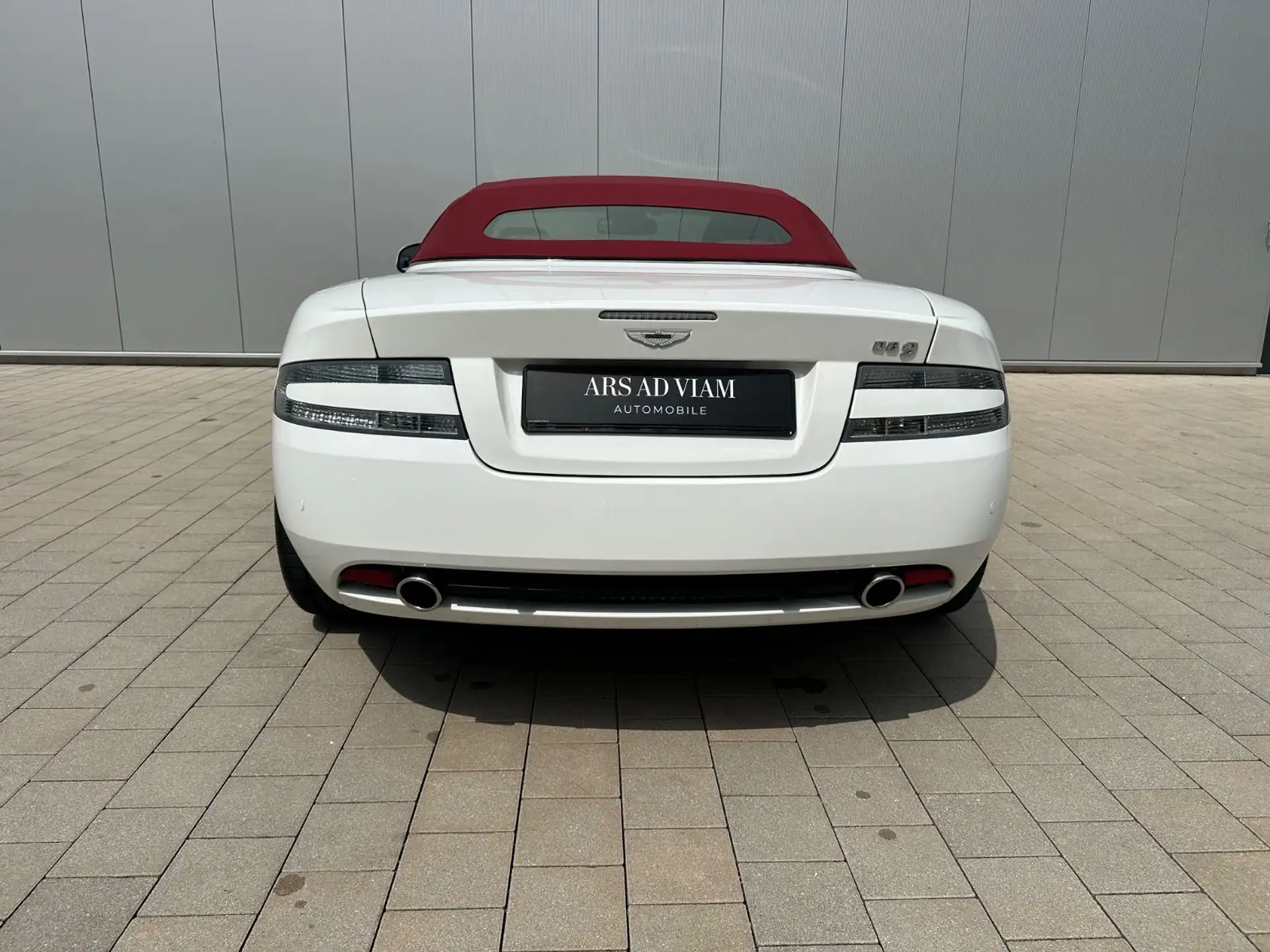 애스턴마틴 DB9 Volante 2011 흰색 사진 7