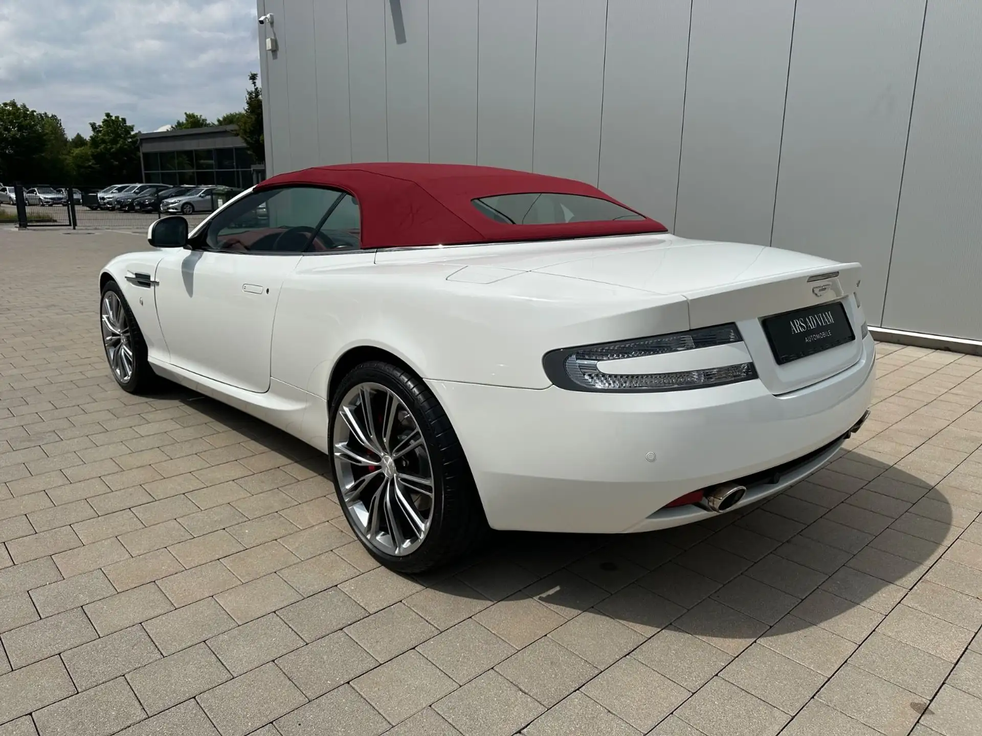 애스턴마틴 DB9 Volante 2011 흰색 사진 6