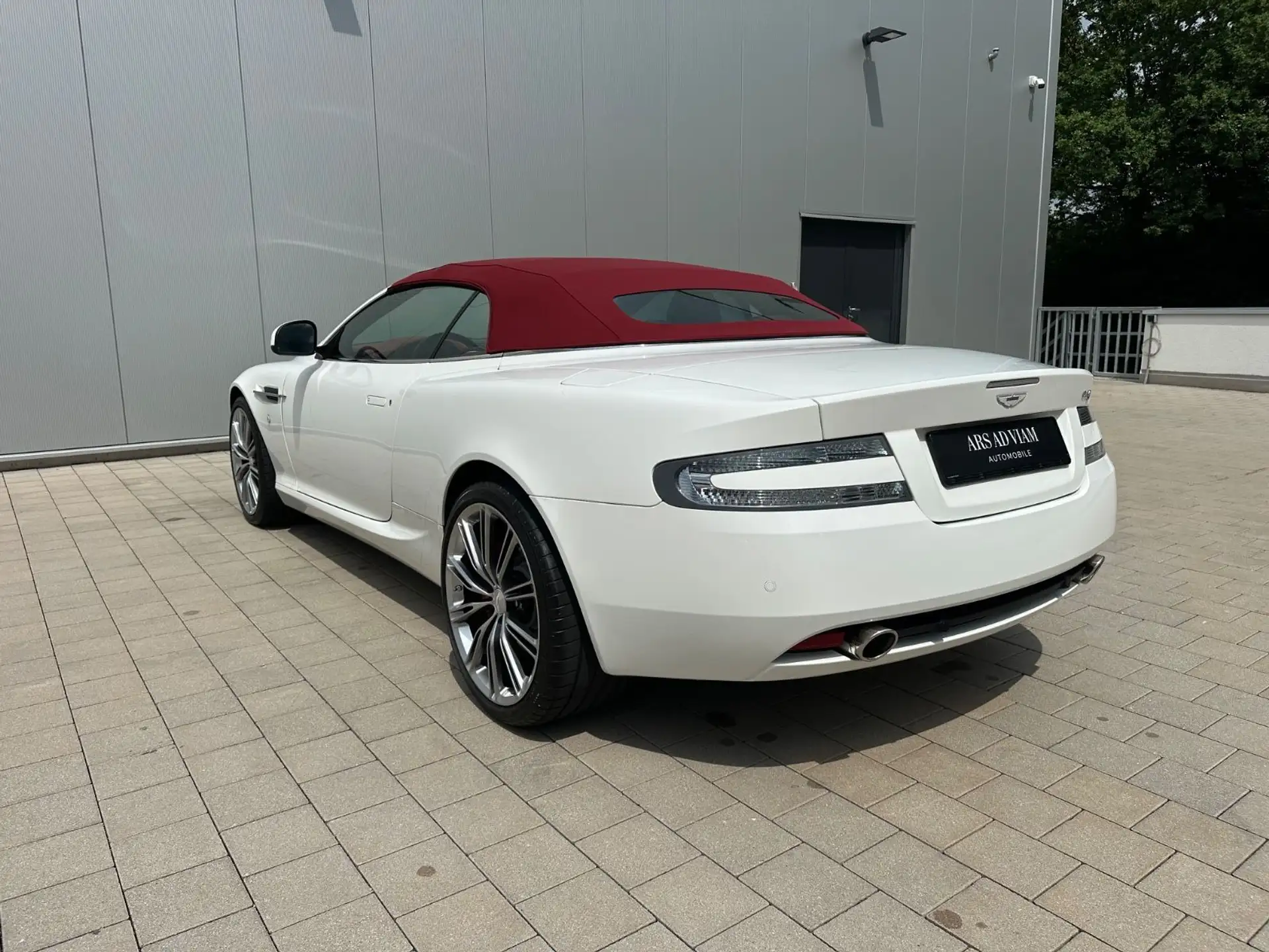 애스턴마틴 DB9 Volante 2011 흰색 사진 8