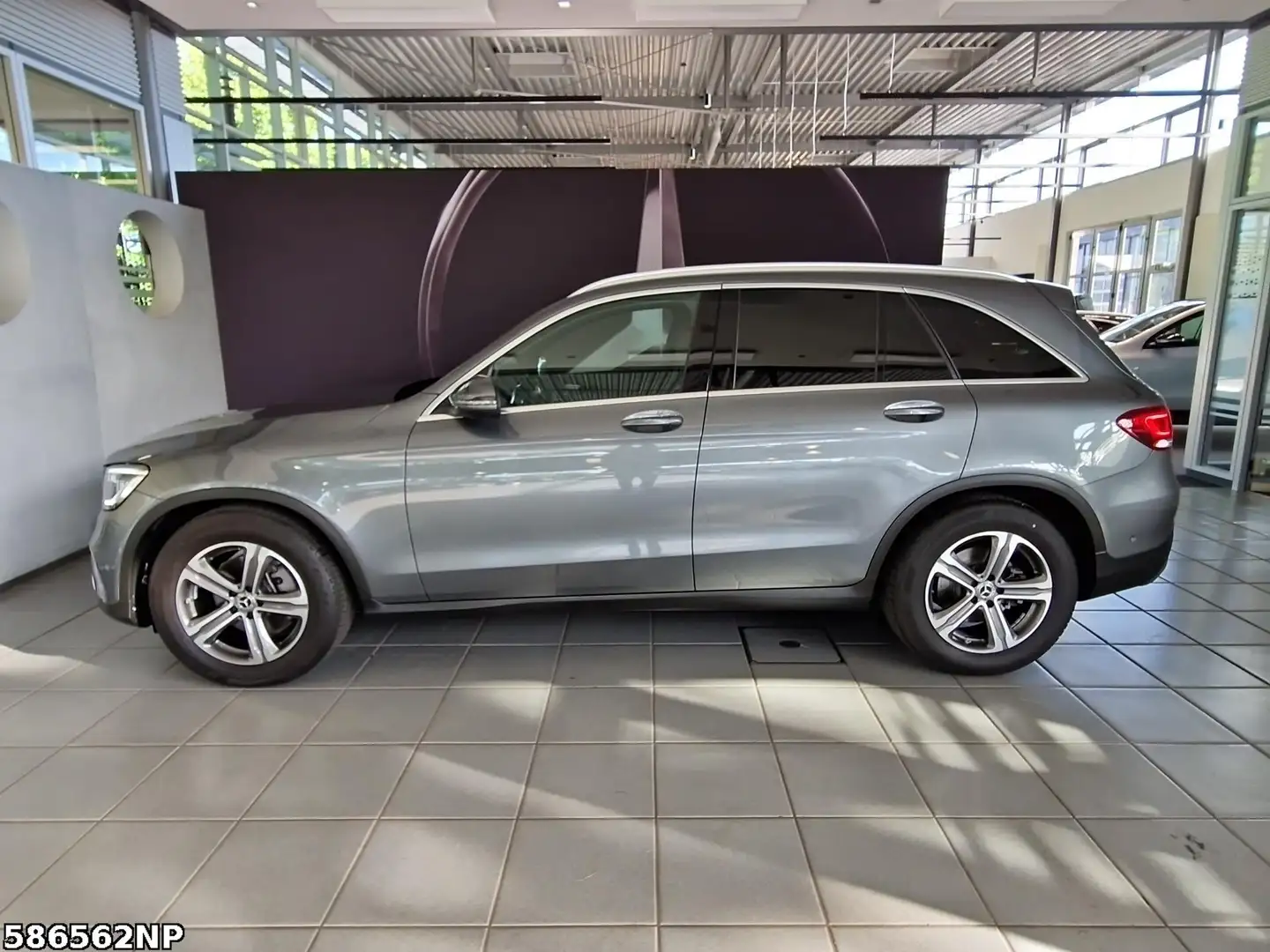 Mercedes-Benz GLC 200 4m Exclusiv Int. AHK Panorama Multib. Gris - 2