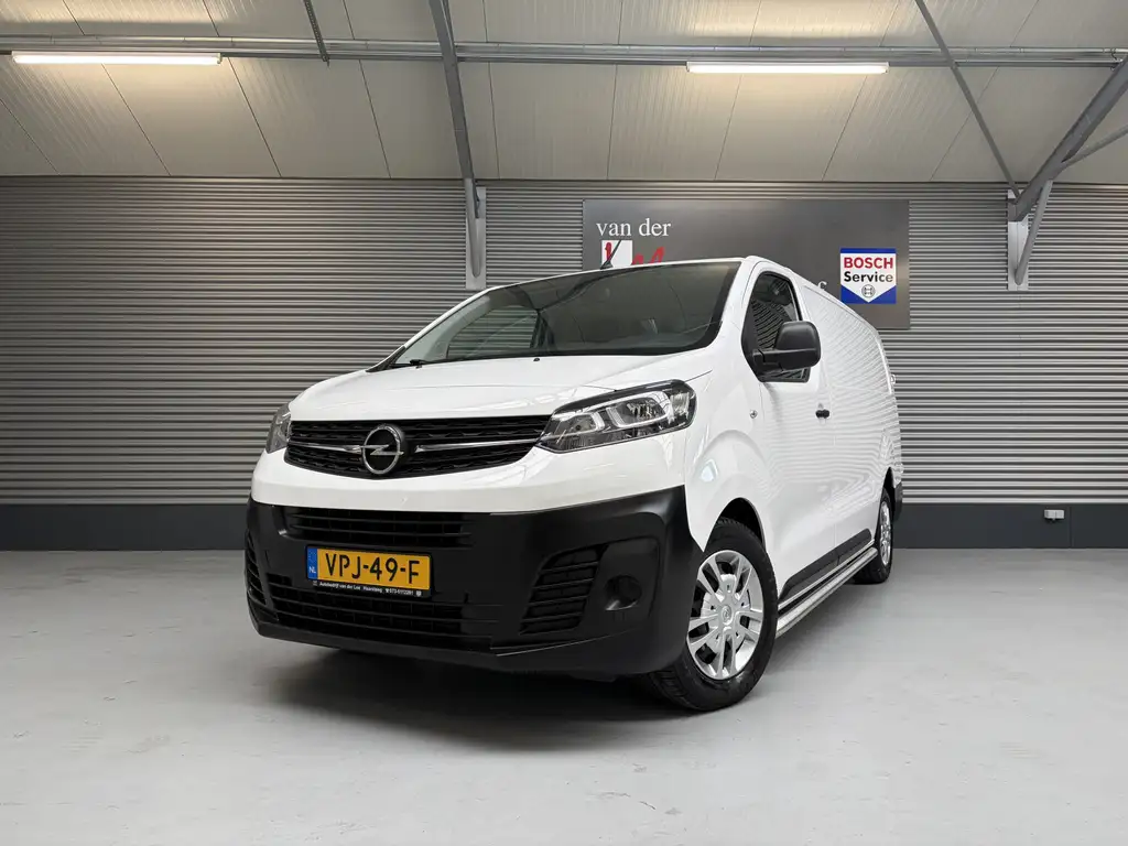 Opel Vivaro 2022 из Европы — купить под ключ