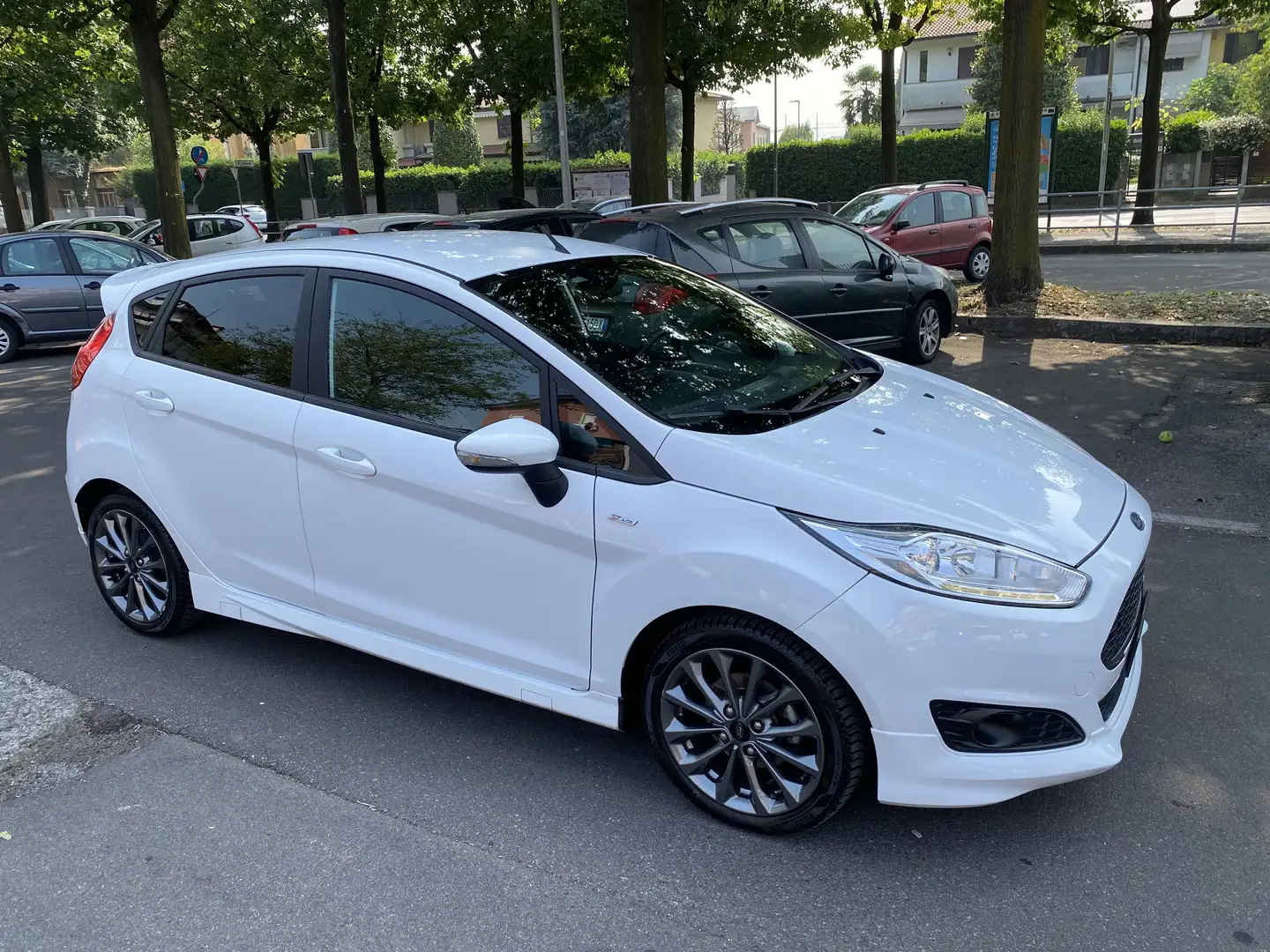 Ford Fiesta 5p 1.0 ecoboost ST-line 125cv Bianco - 2
