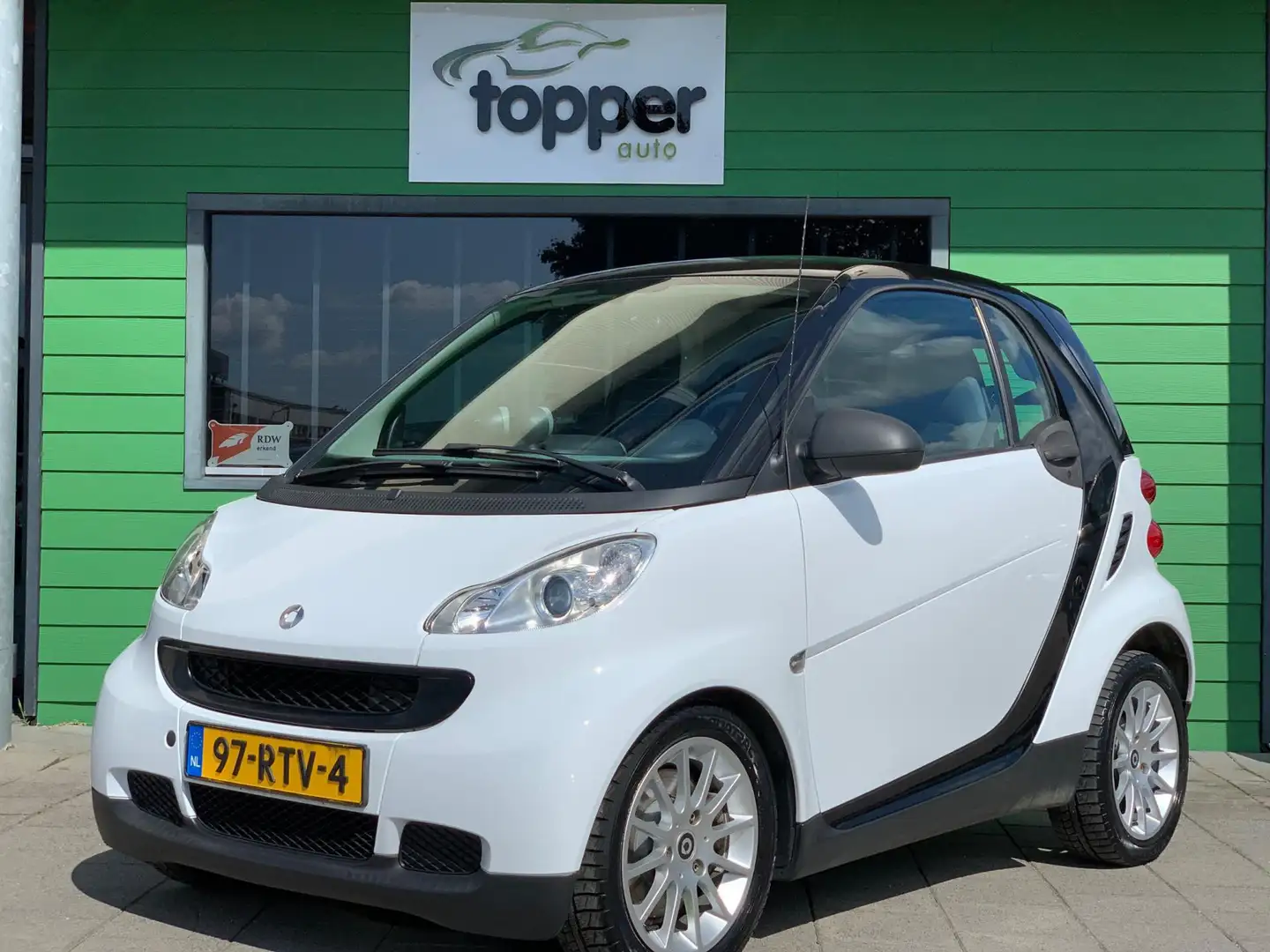 smart forTwo coupé 1.0 mhd Passion | Automaat| Airco | Met Nieu Zwart - 1