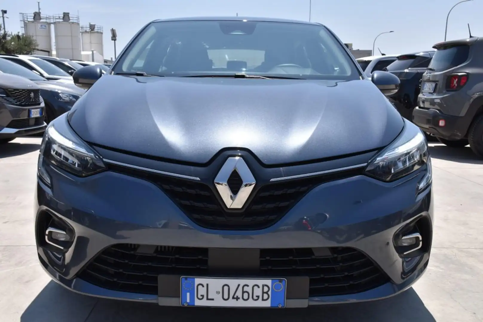 Renault Clio TCe 90 CV 5 porte Business Grigio - 2