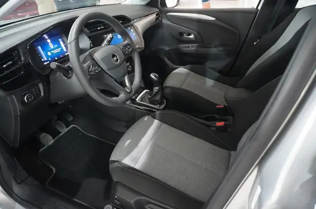 Opel Corsa view 11