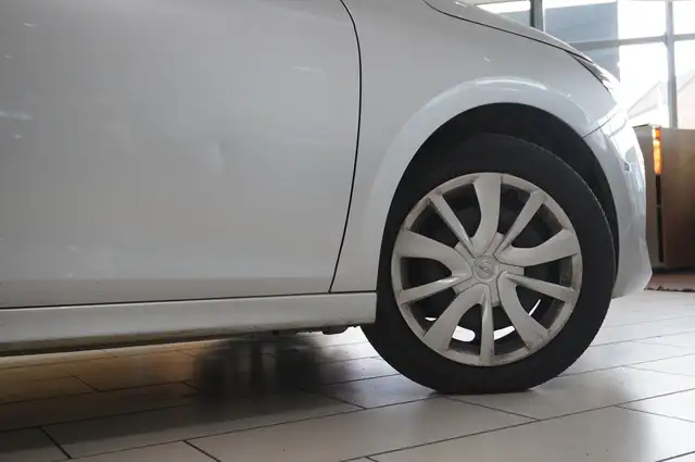 Opel Corsa view 6