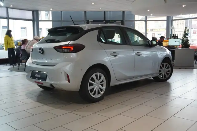 Opel Corsa view 7