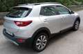 Kia Stonic 1.0 T-GDi 74kW (100CV) MHEV MT Drive Gris - thumbnail 4