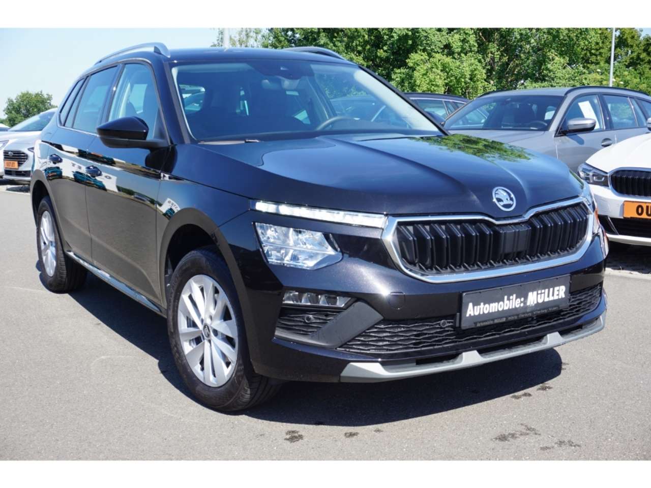 Skoda Kamiq 2025 — TSI-DSG-LED-DAB-CarPlay-Winterpaket-PDCKamera-EU6