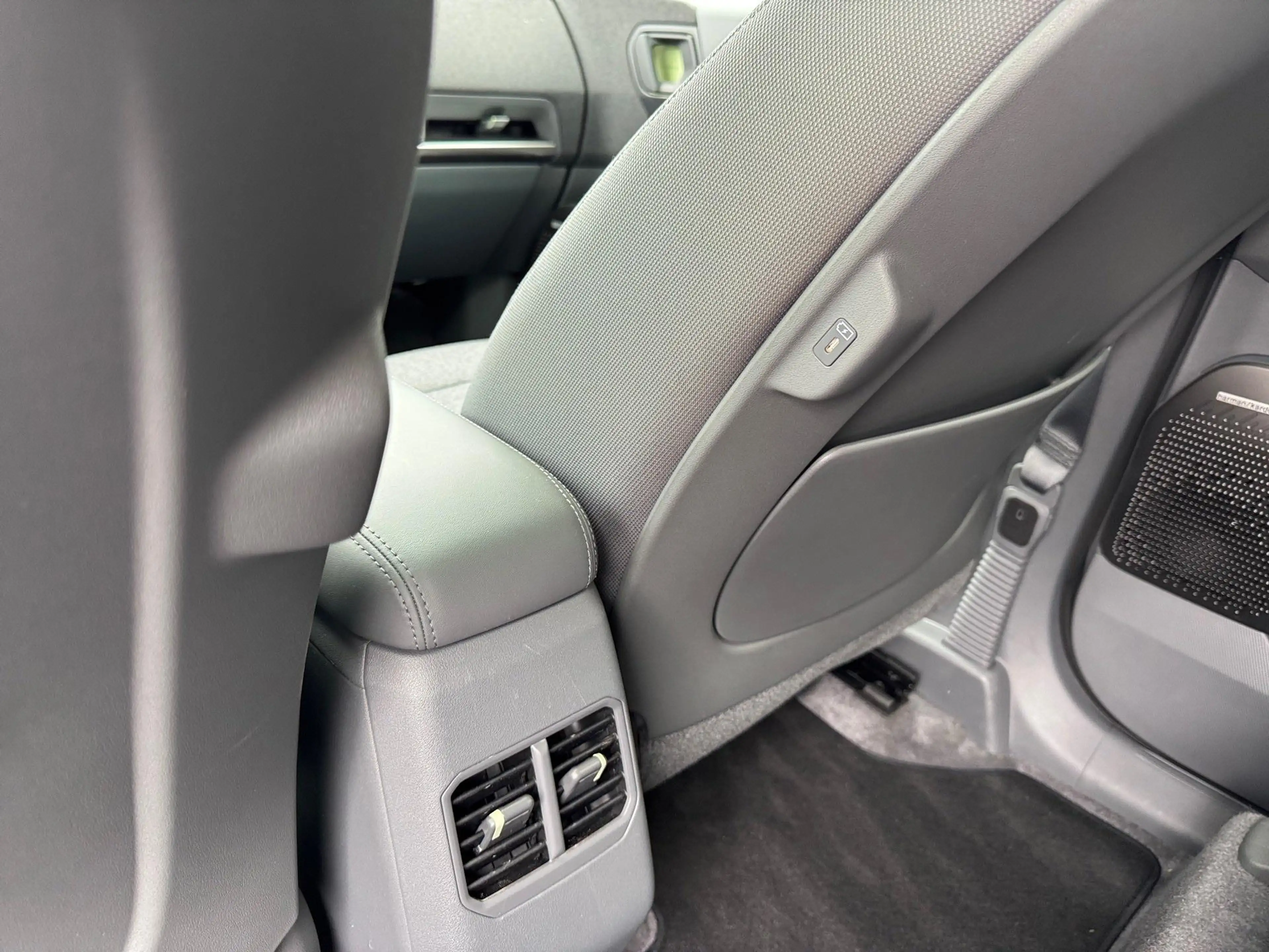 Kia EV2 42,2 kWH Business Plus + Style Pack - 4 Zit — photo 21