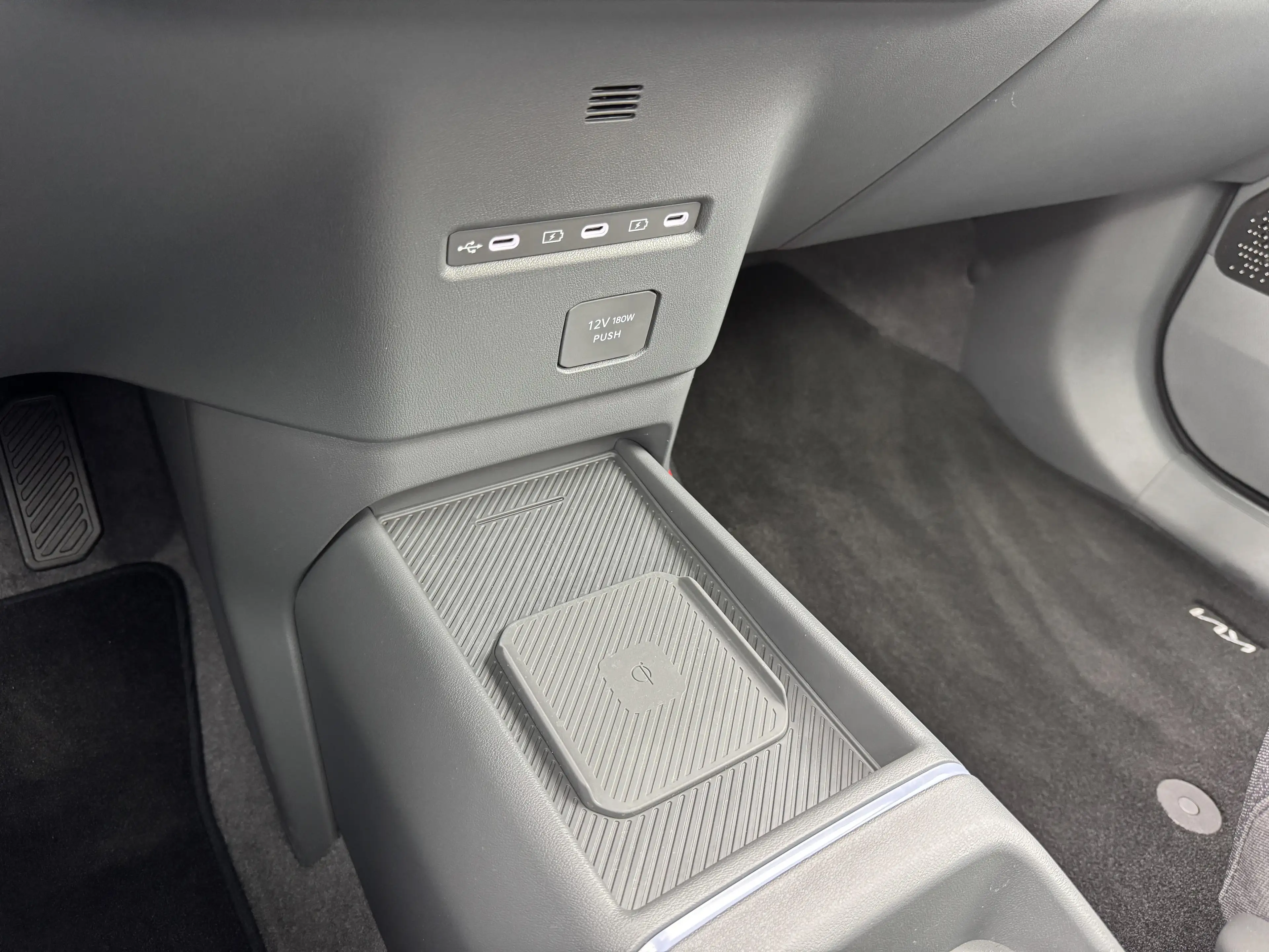 Kia EV2 42,2 kWH Business Plus + Style Pack - 4 Zit — photo 16