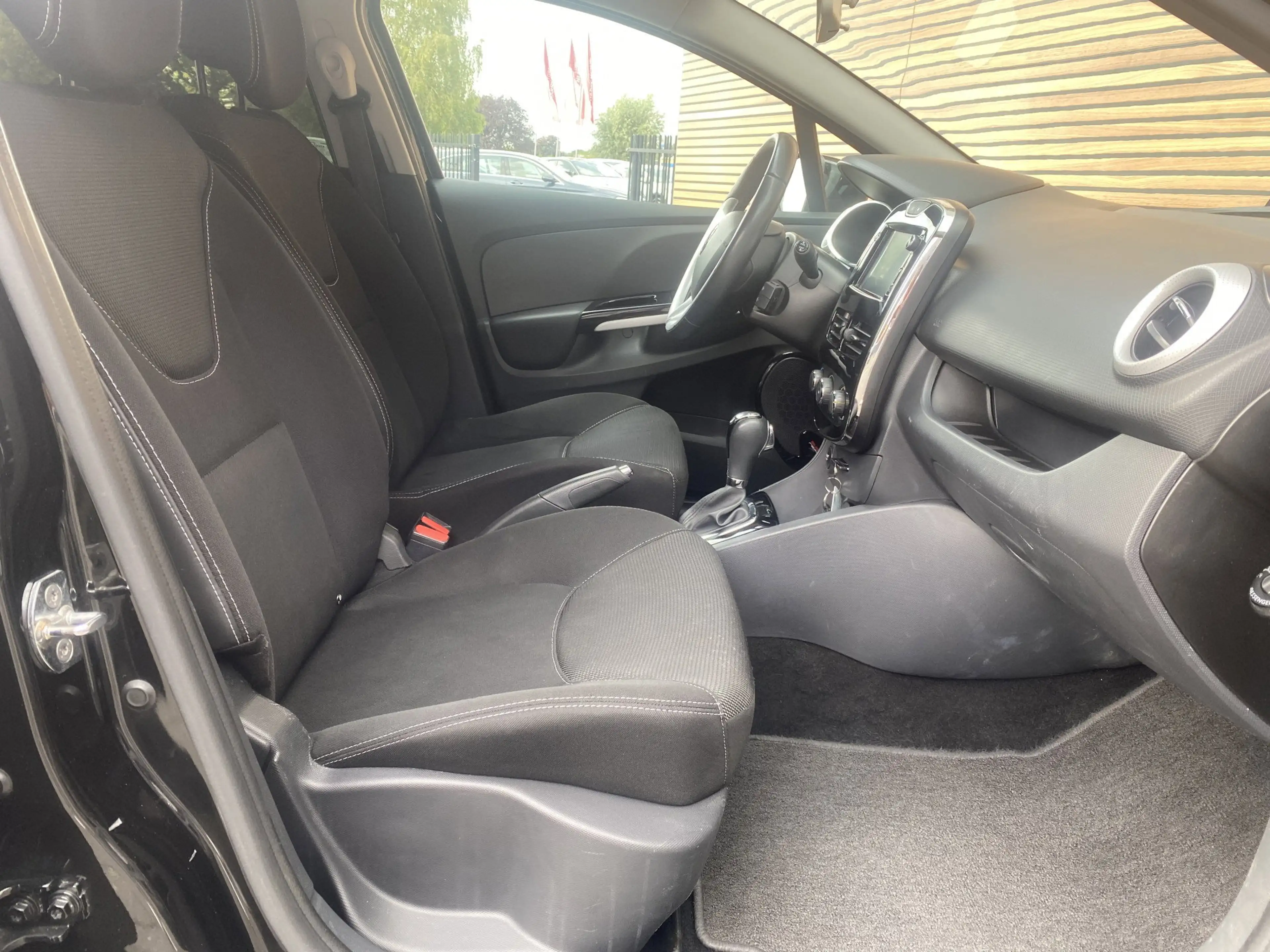 Renault Clio Estate 1.2 Dynamique — photo 4