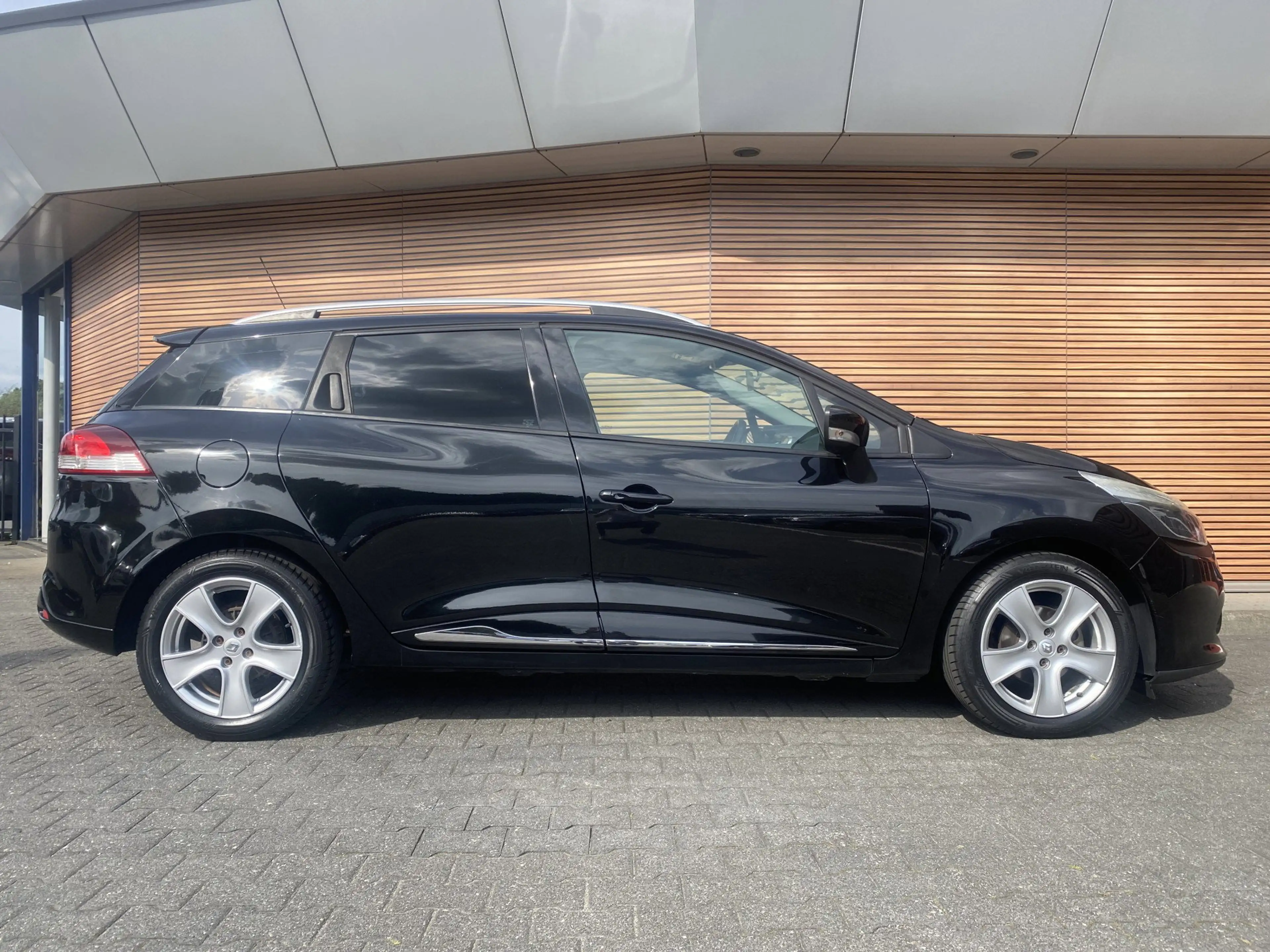 Renault Clio Estate 1.2 Dynamique — photo 6