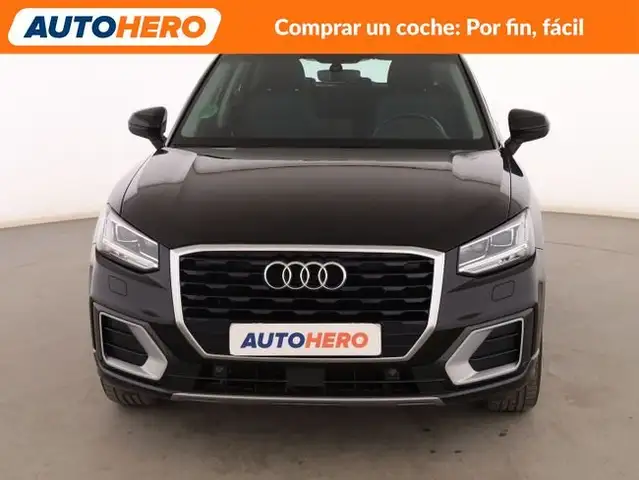 Audi Q2 view 9