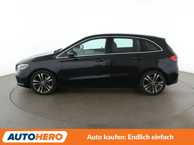 Mercedes-Benz B Class view 3