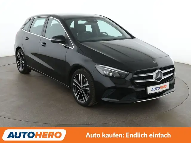 Mercedes-Benz B Class view 8