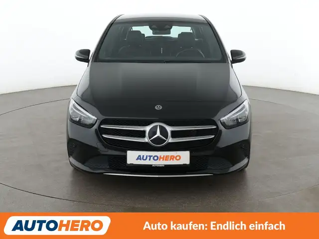 Mercedes-Benz B Class view 9