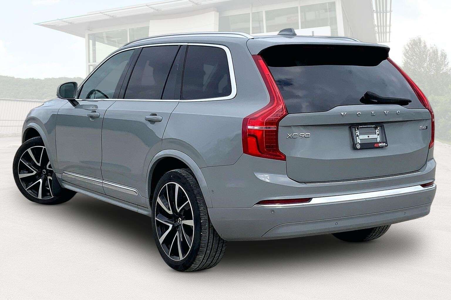 2024 Volvo XC90 | Sunroof | Leather | Heated Steering Wheel thumb 34