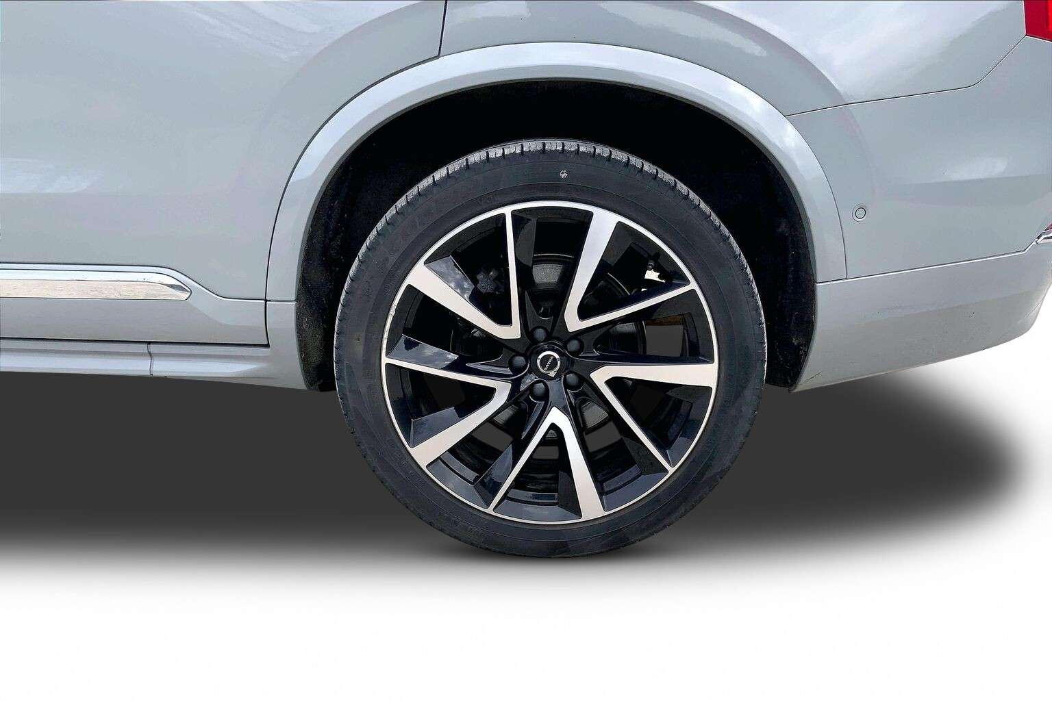2024 Volvo XC90 | Sunroof | Leather | Heated Steering Wheel thumb 36