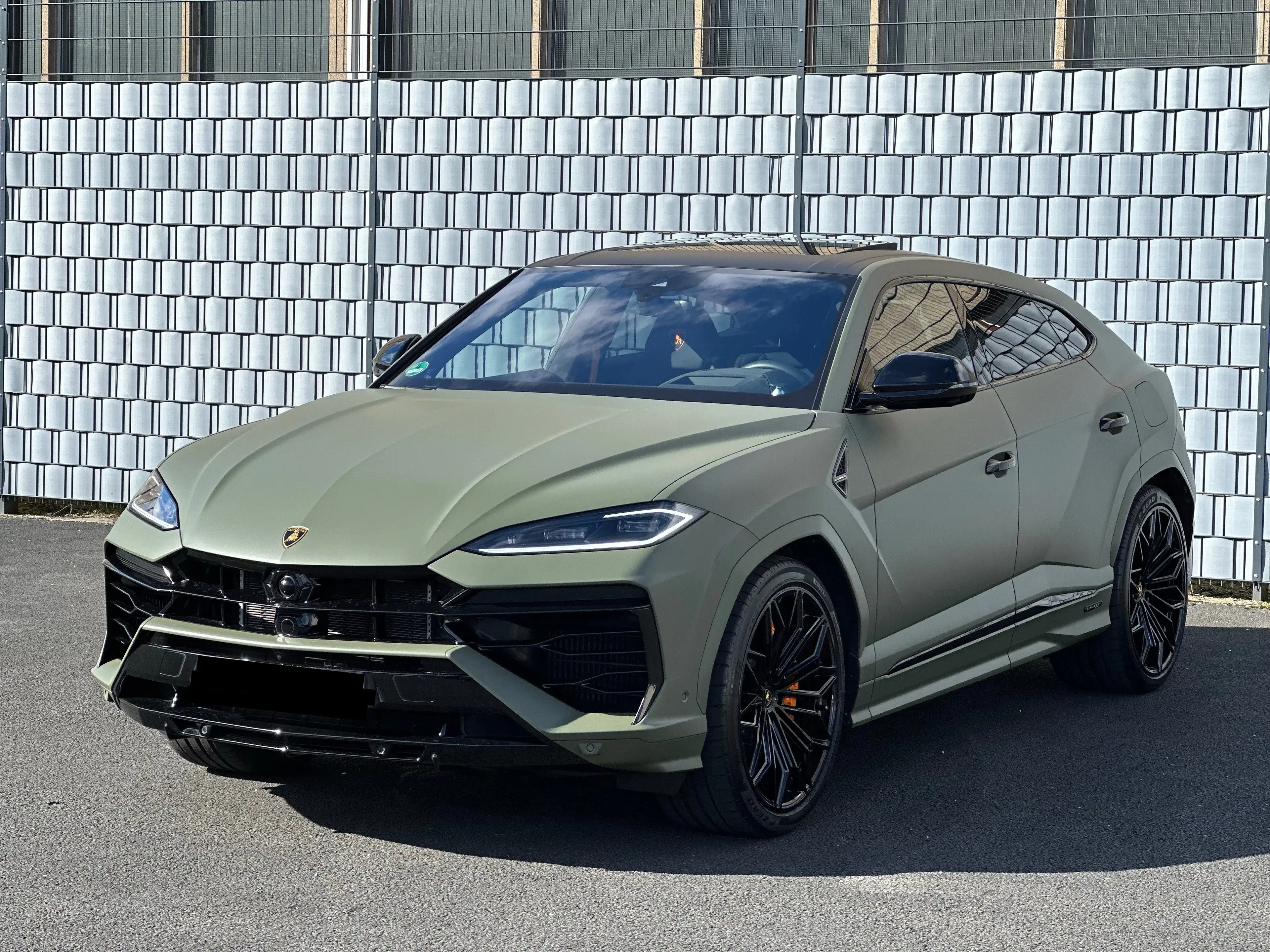 Lamborghini Urus Urus SE HYBRID STYLE-PACKAGE PANO 23-ZOLL B&O
