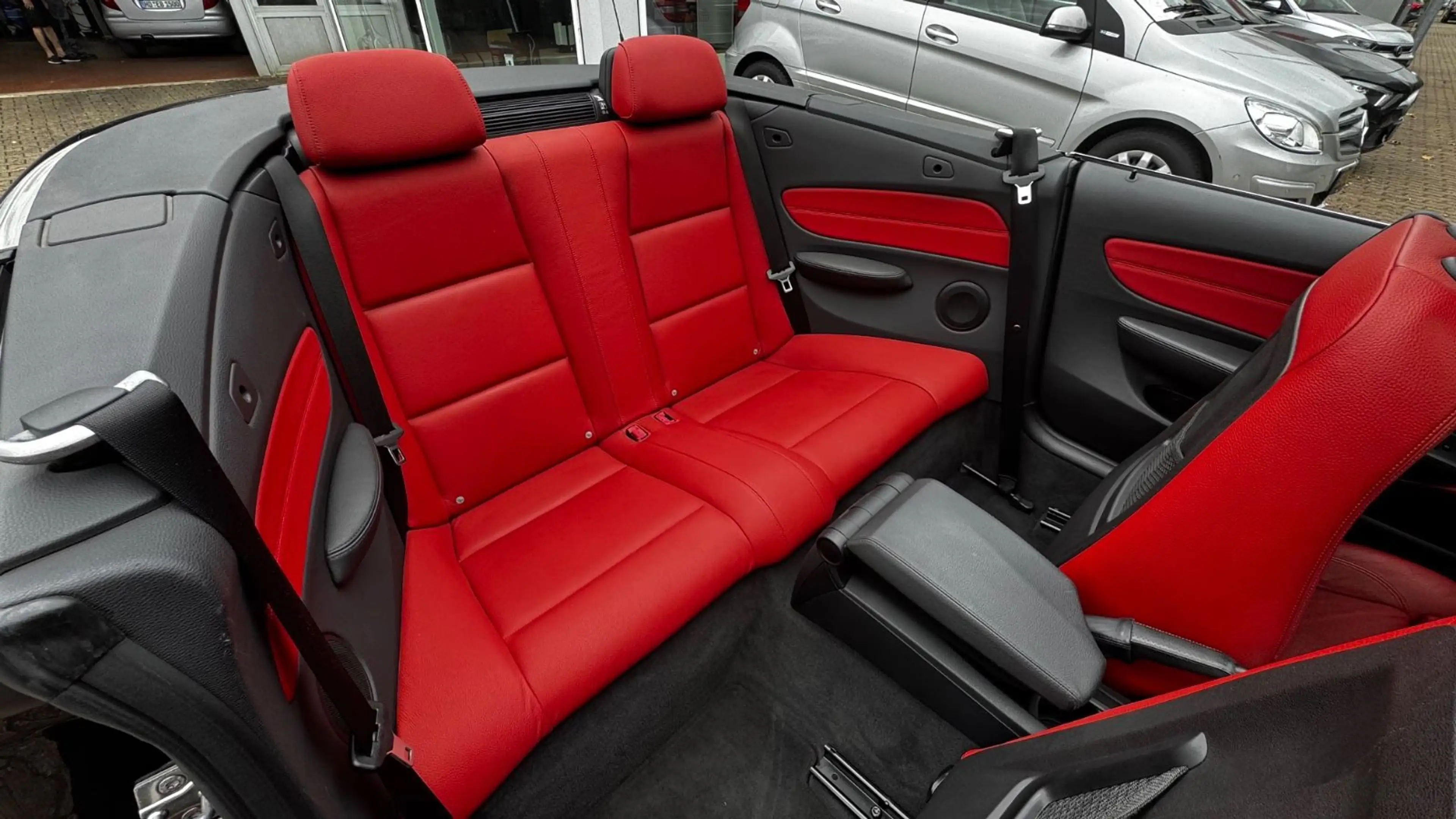 BMW 120 d Cabrio *M-Paket/Scheckheftgepf. bei BMW* — photo 13