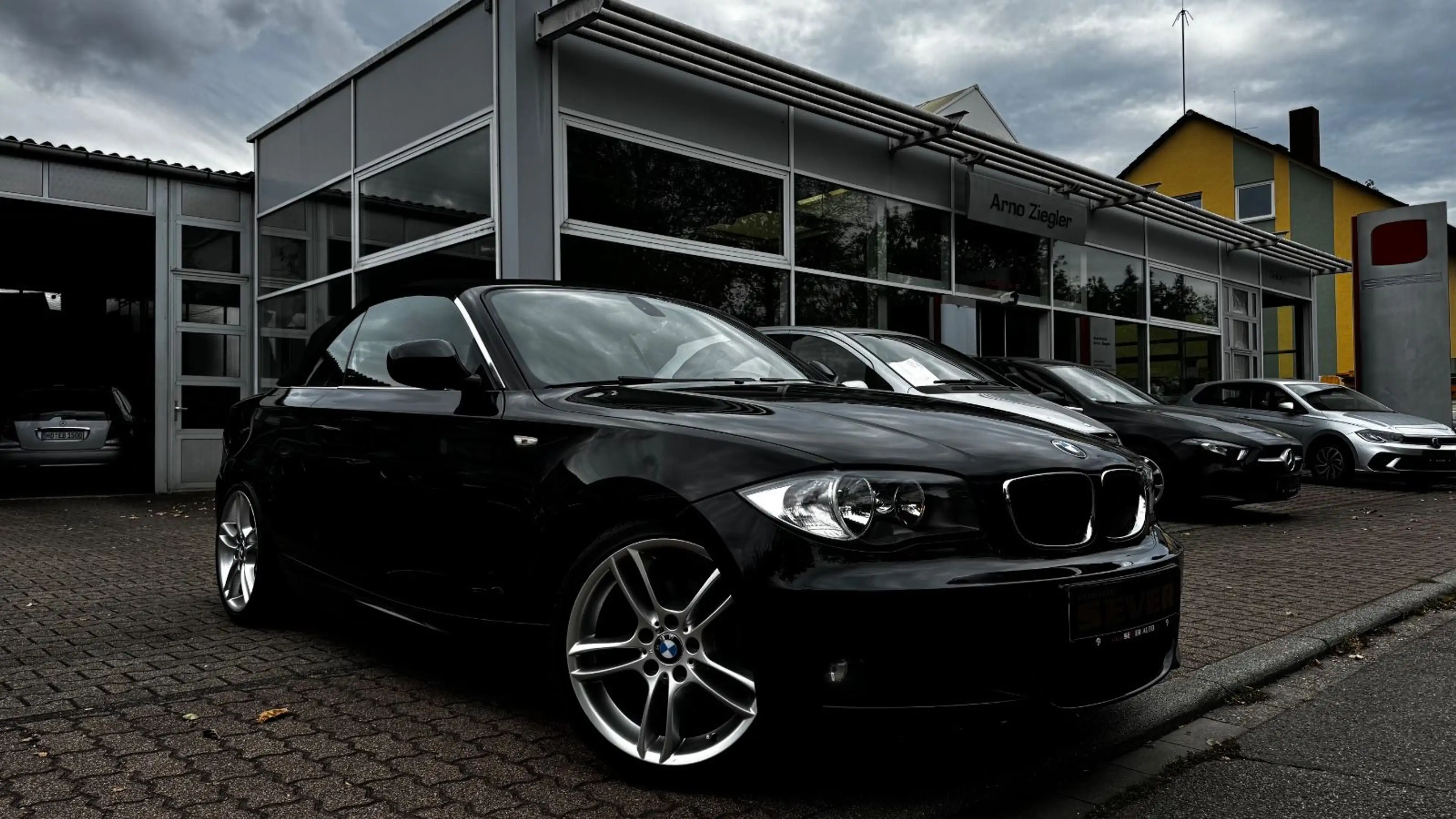 BMW 120 d Cabrio *M-Paket/Scheckheftgepf. bei BMW* — photo 3