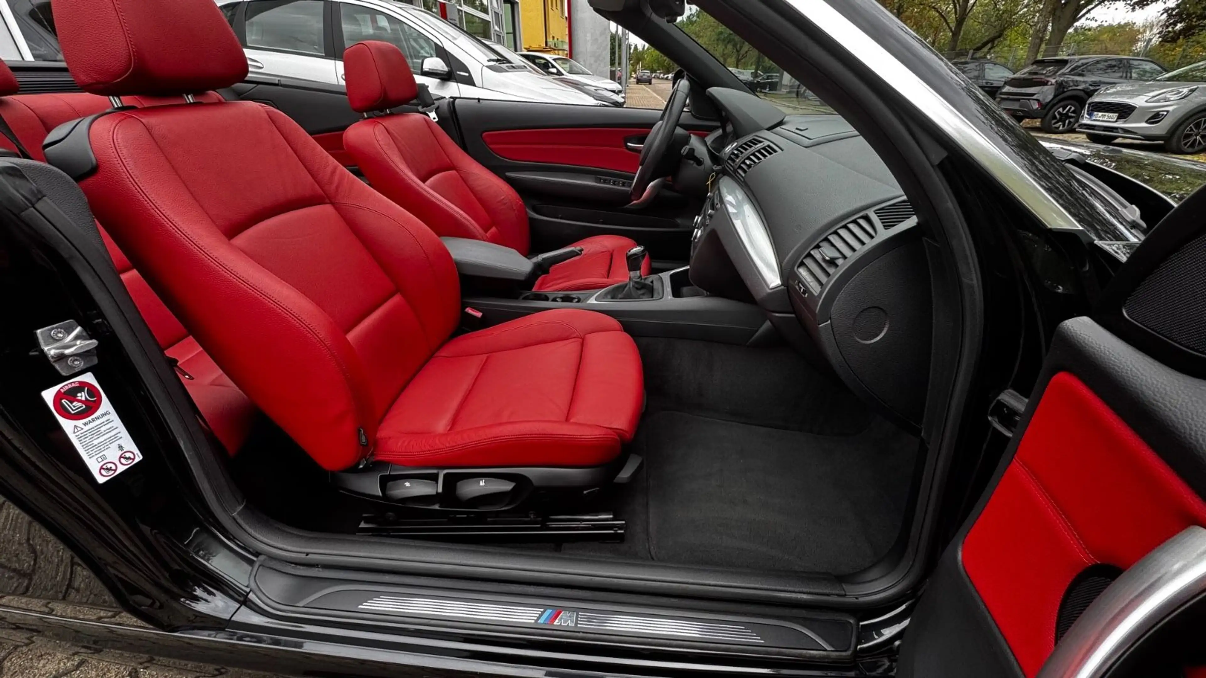 BMW 120 d Cabrio *M-Paket/Scheckheftgepf. bei BMW* — photo 12